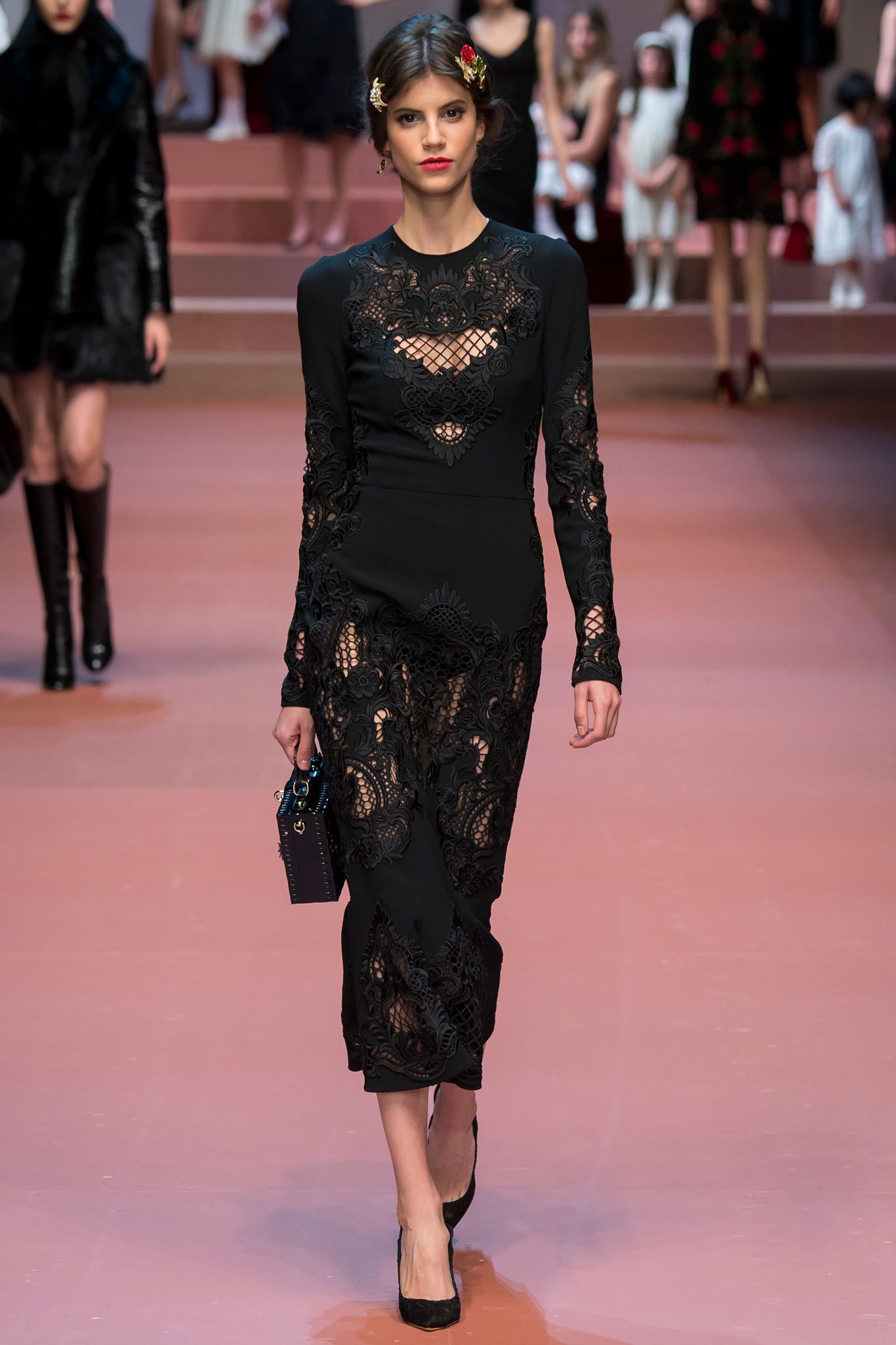 Dolce & Gabbana Fall 2015 Ready-to-Wear Look 55