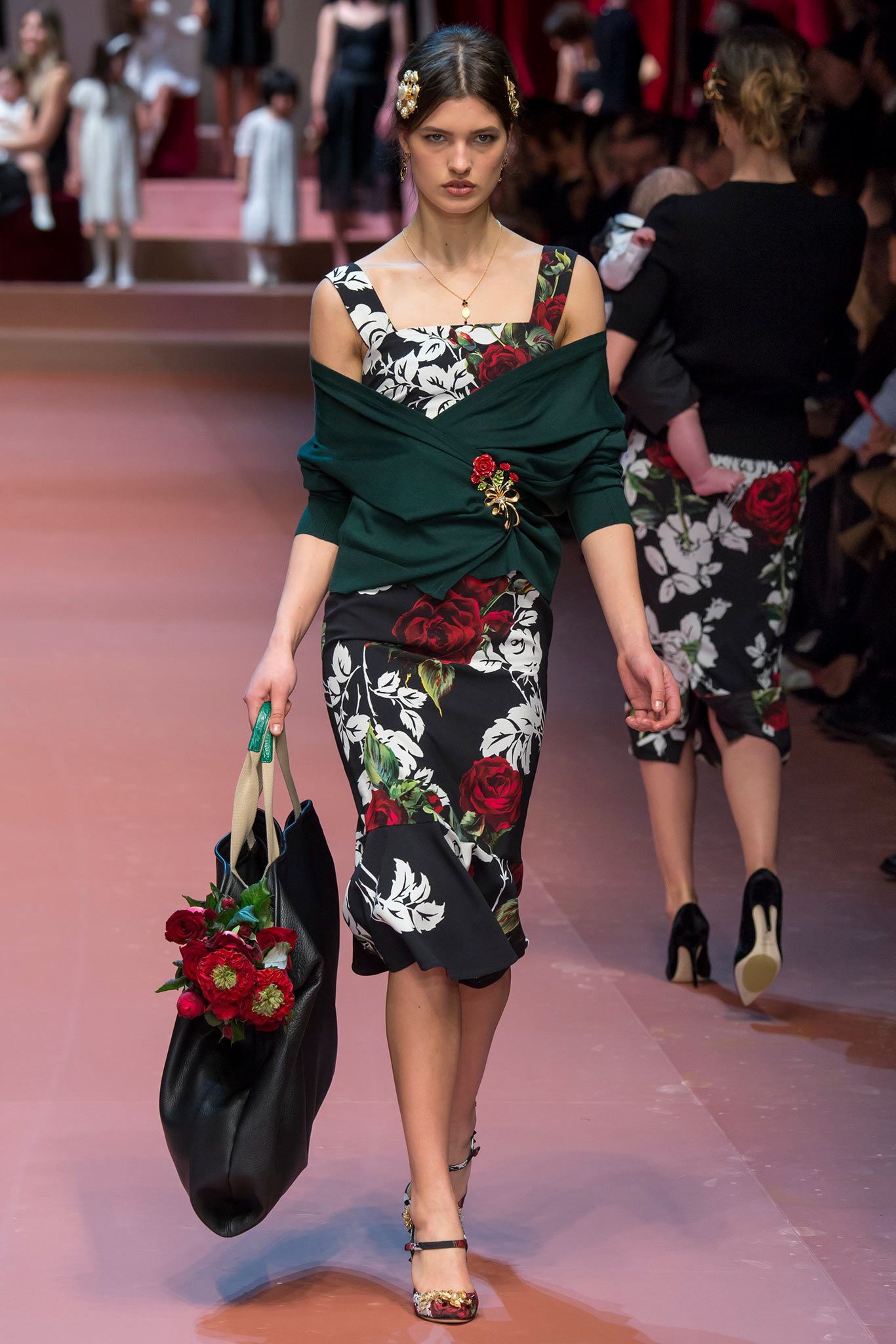 Dolce & Gabbana Fall 2015 Ready-to-Wear Look 75