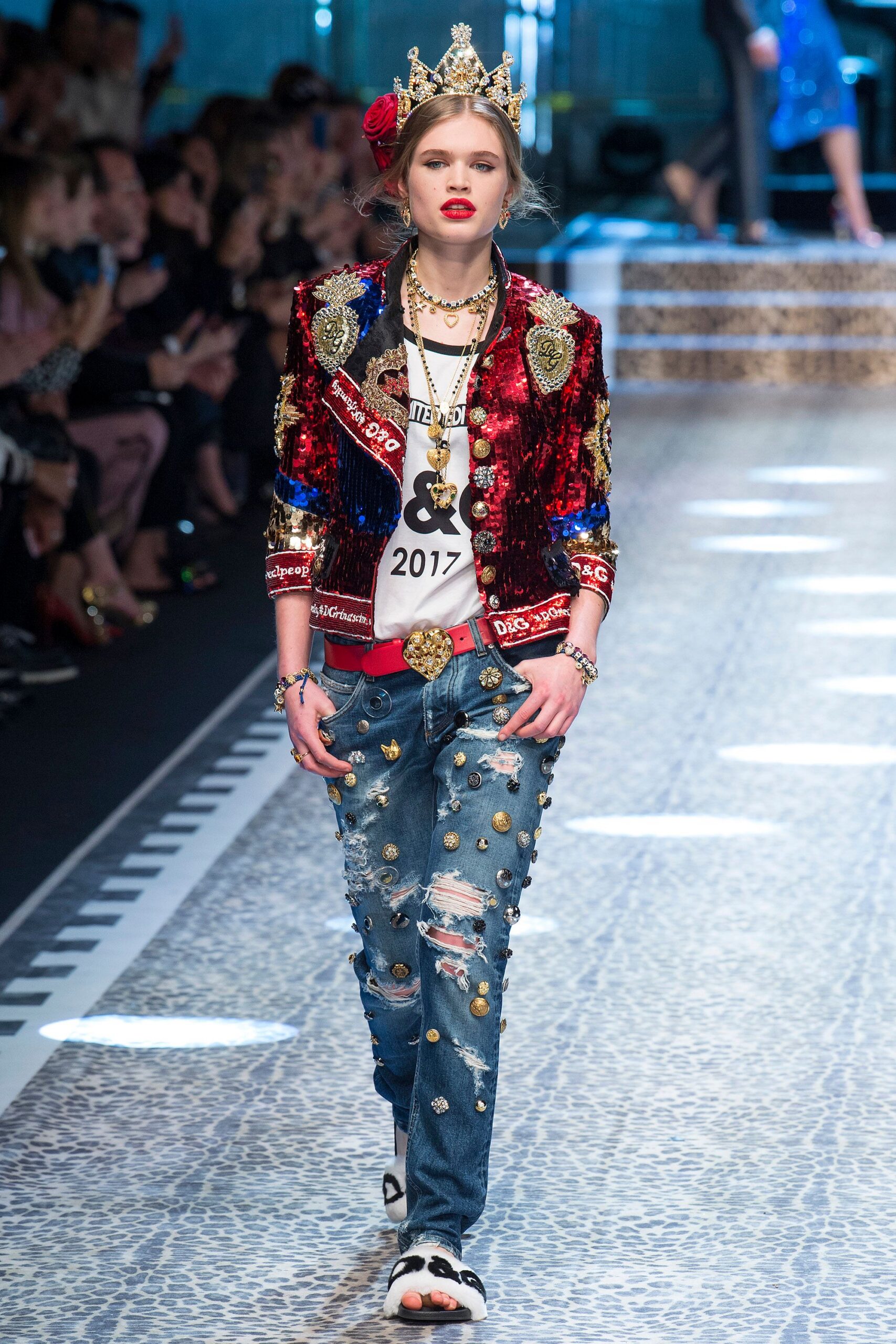 red sequin long-sleeve collared fitted embroidered beaded jacket
