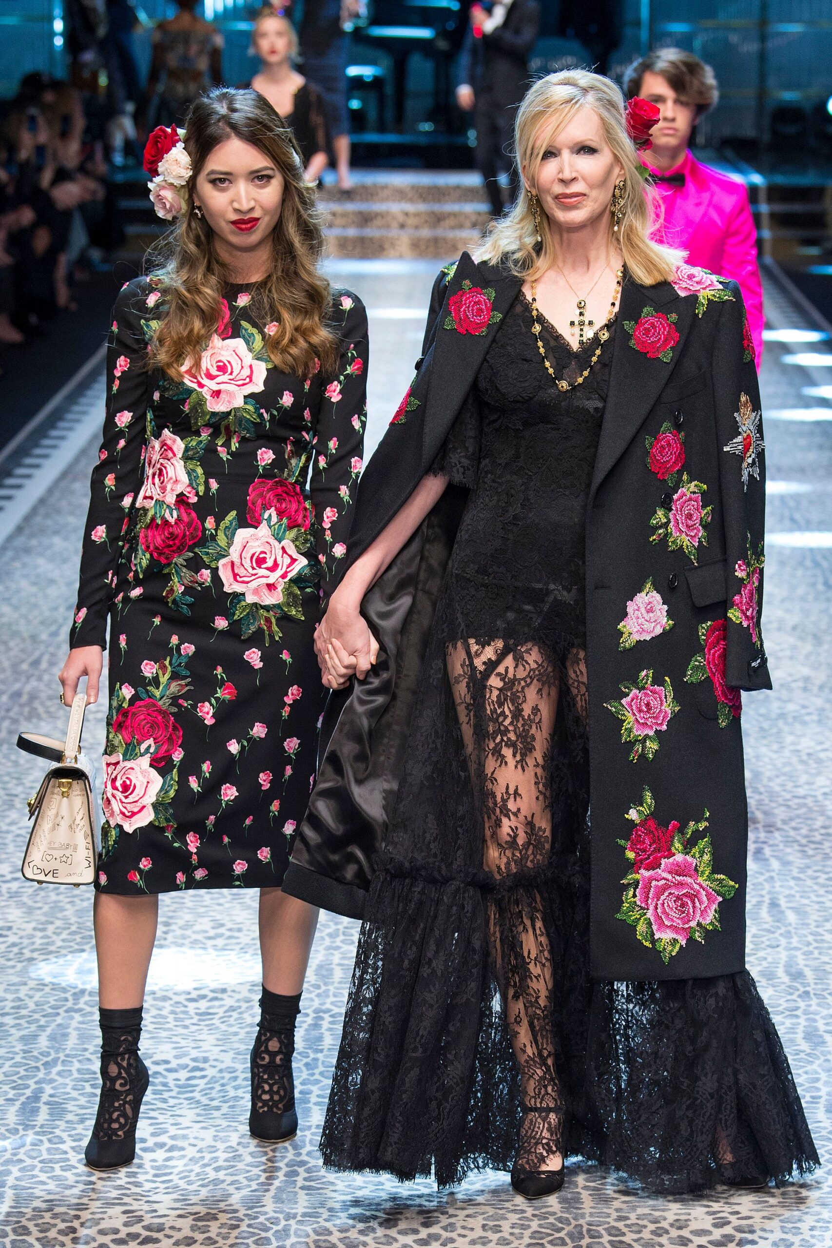 black cotton long-sleeve v-neck fitted floral embroidered dress