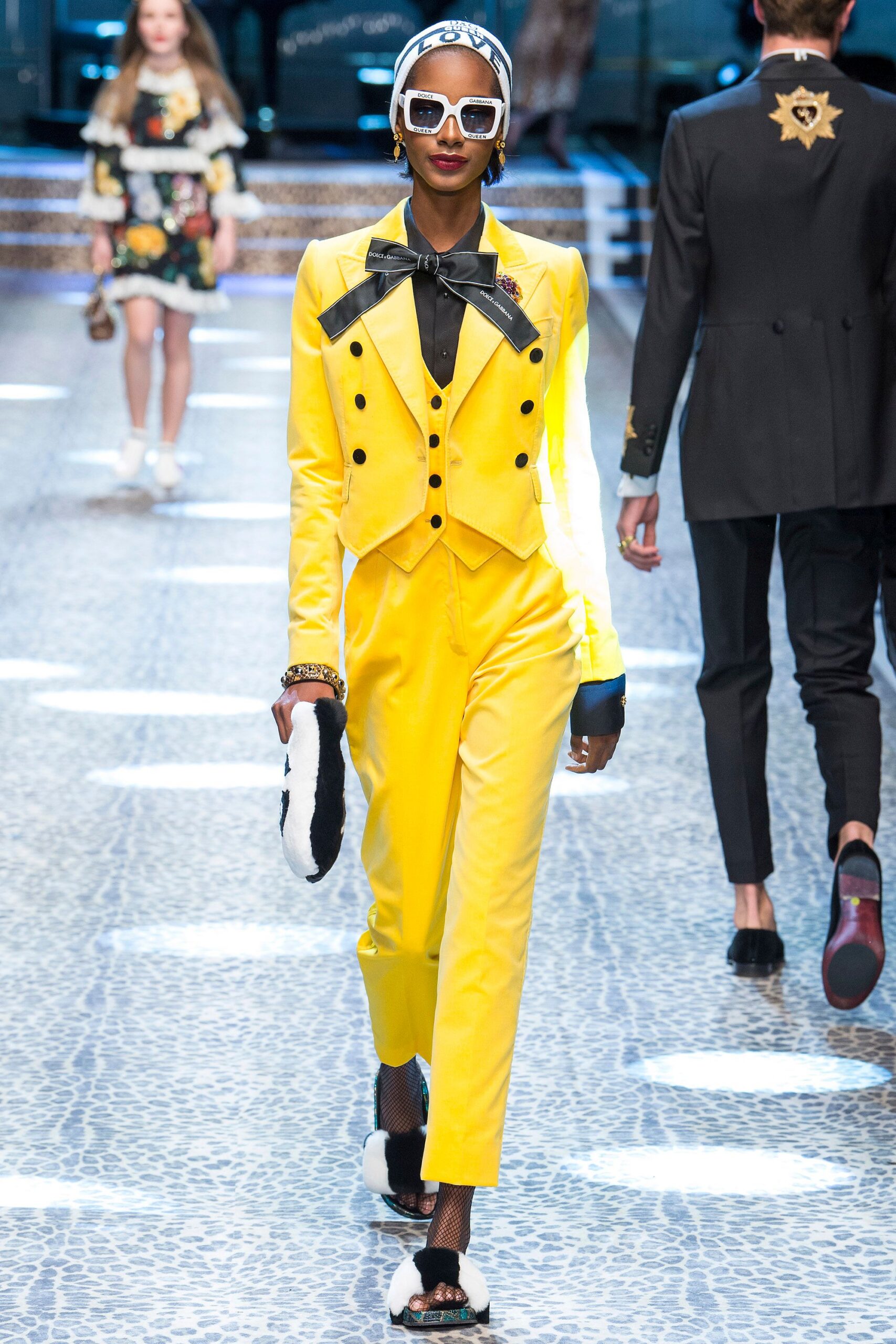 yellow silk long-sleeve collared tailored buttoned suit