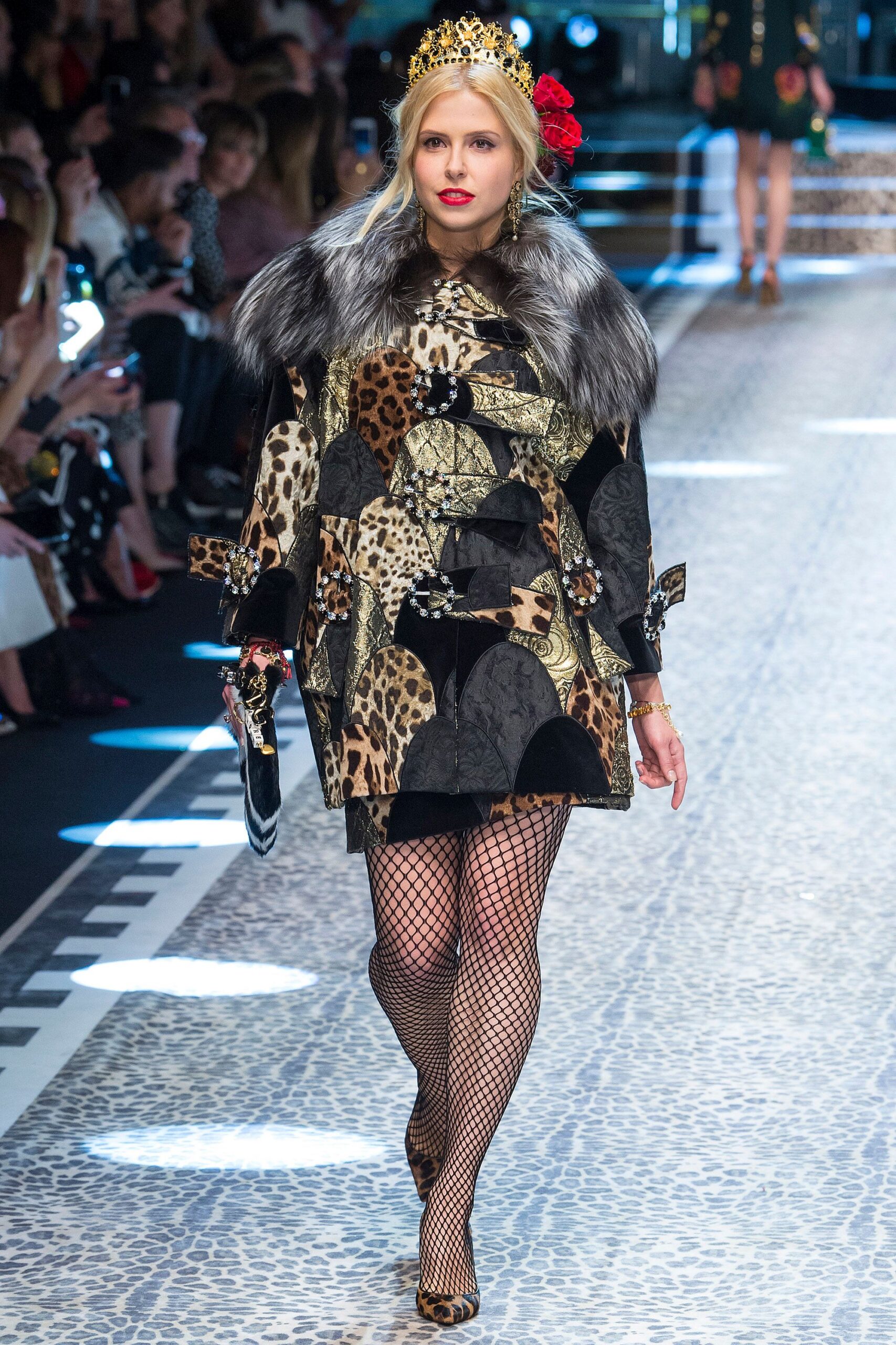 black silk long-sleeve collared relaxed printed fringed coat