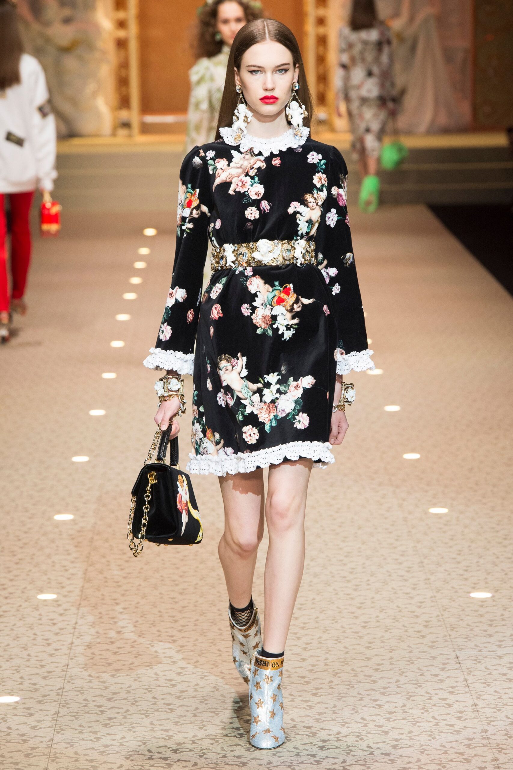 Dolce & Gabbana Fall 2018 Ready-to-Wear Look 45