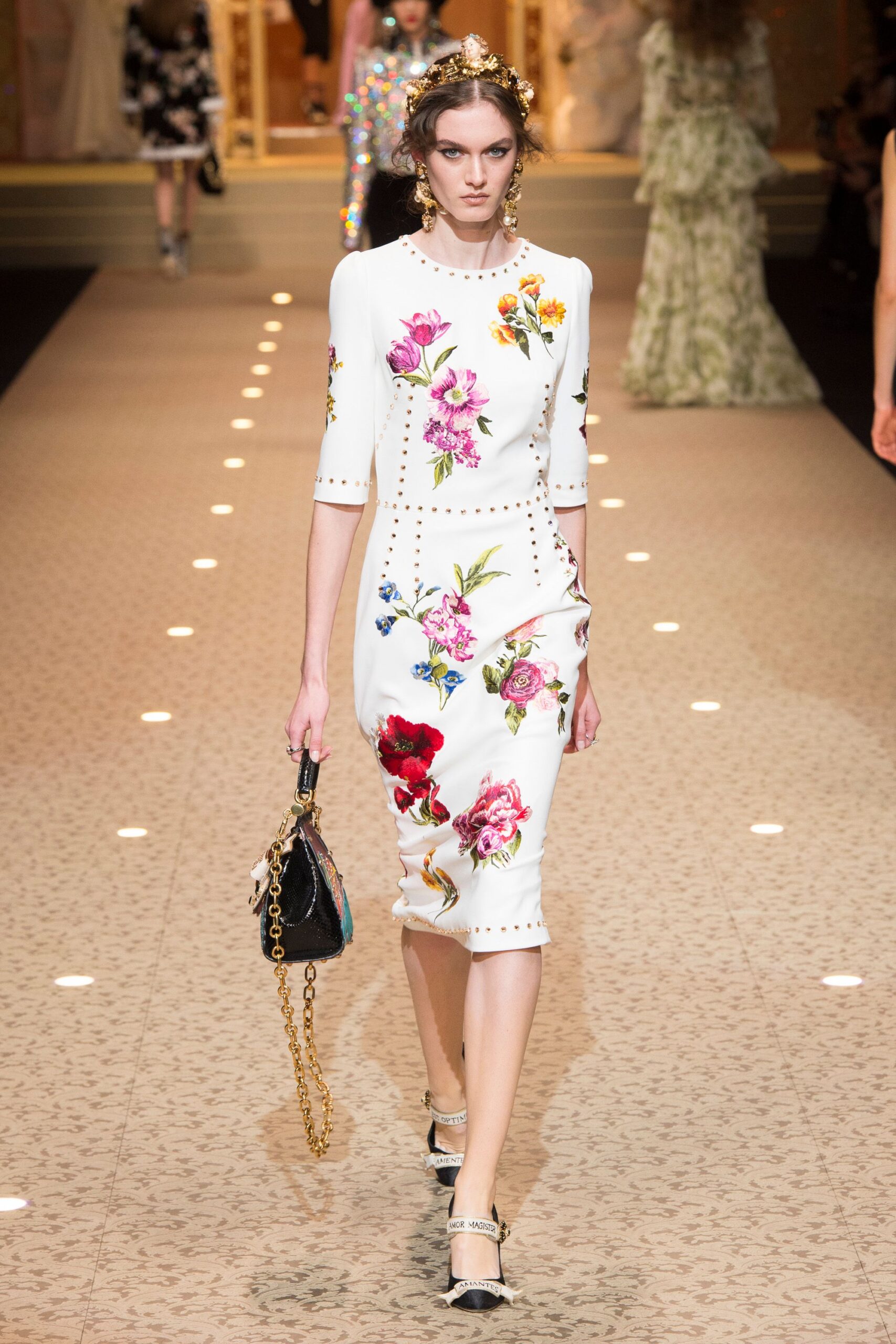 Dolce & Gabbana Fall 2018 Ready-to-Wear Look 48