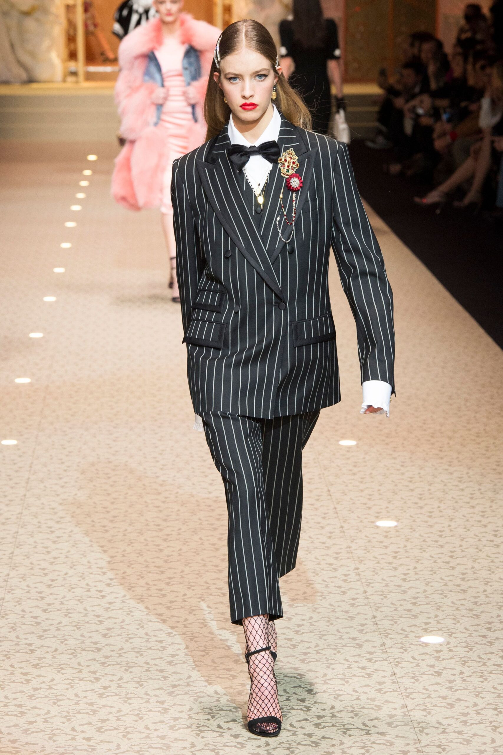 Dolce & Gabbana Fall 2018 Ready-to-Wear Look 53