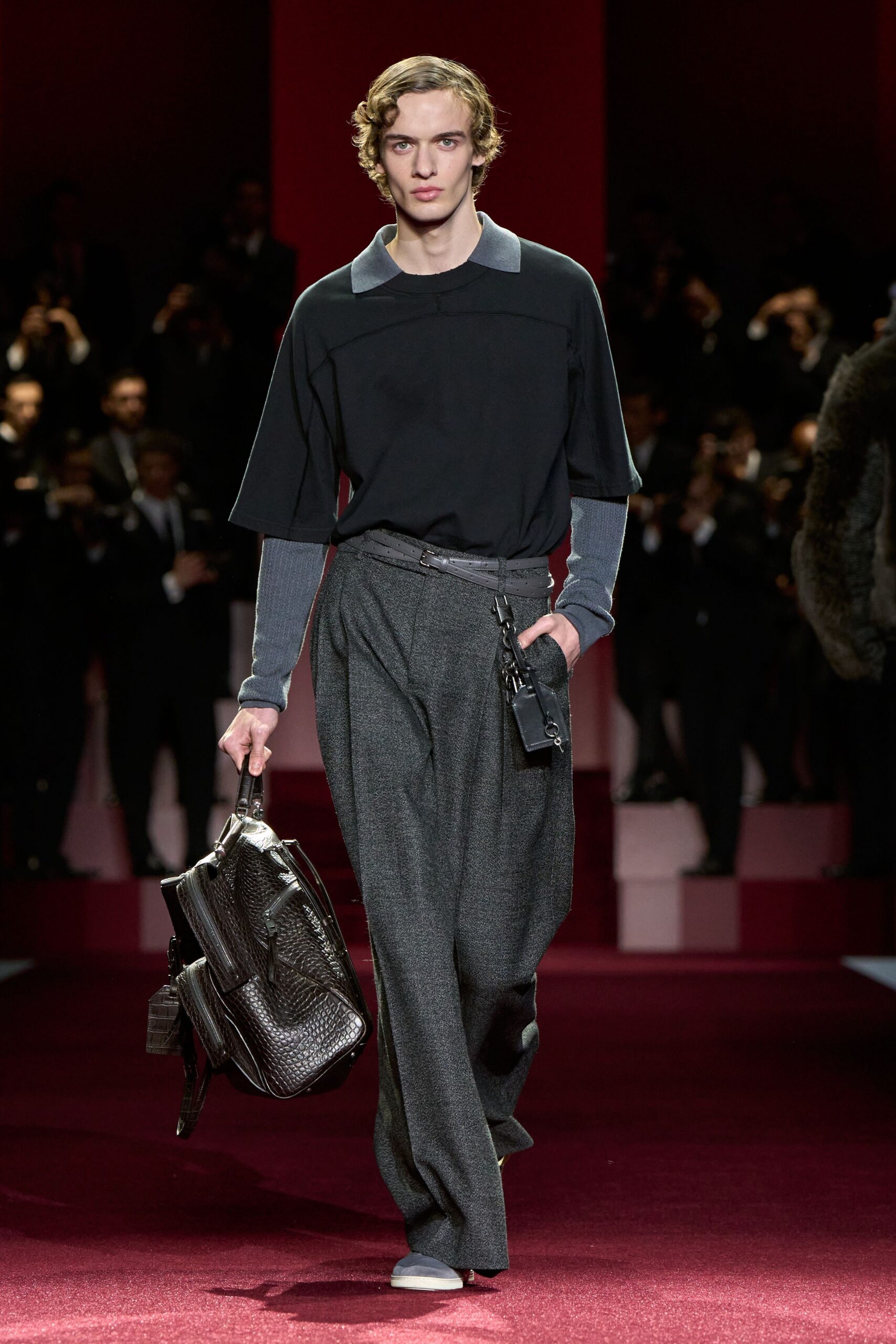 Dolce & Gabbana Fall 2025 Menswear Look 19