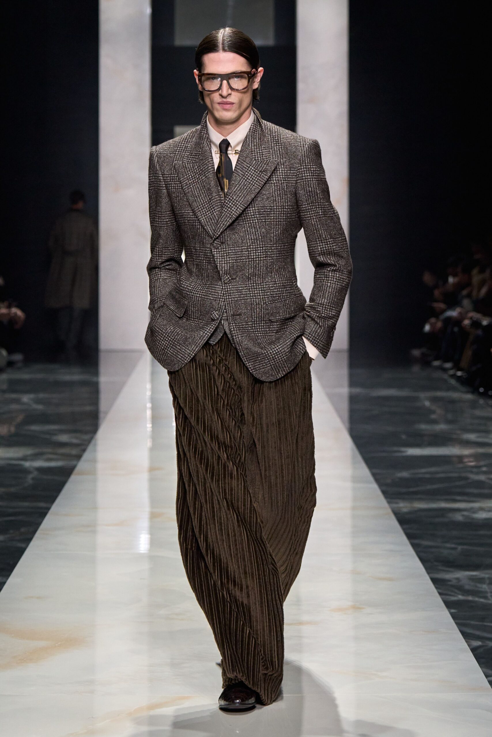 brown tweed long-sleeve collared tailored checked buttoned blazer