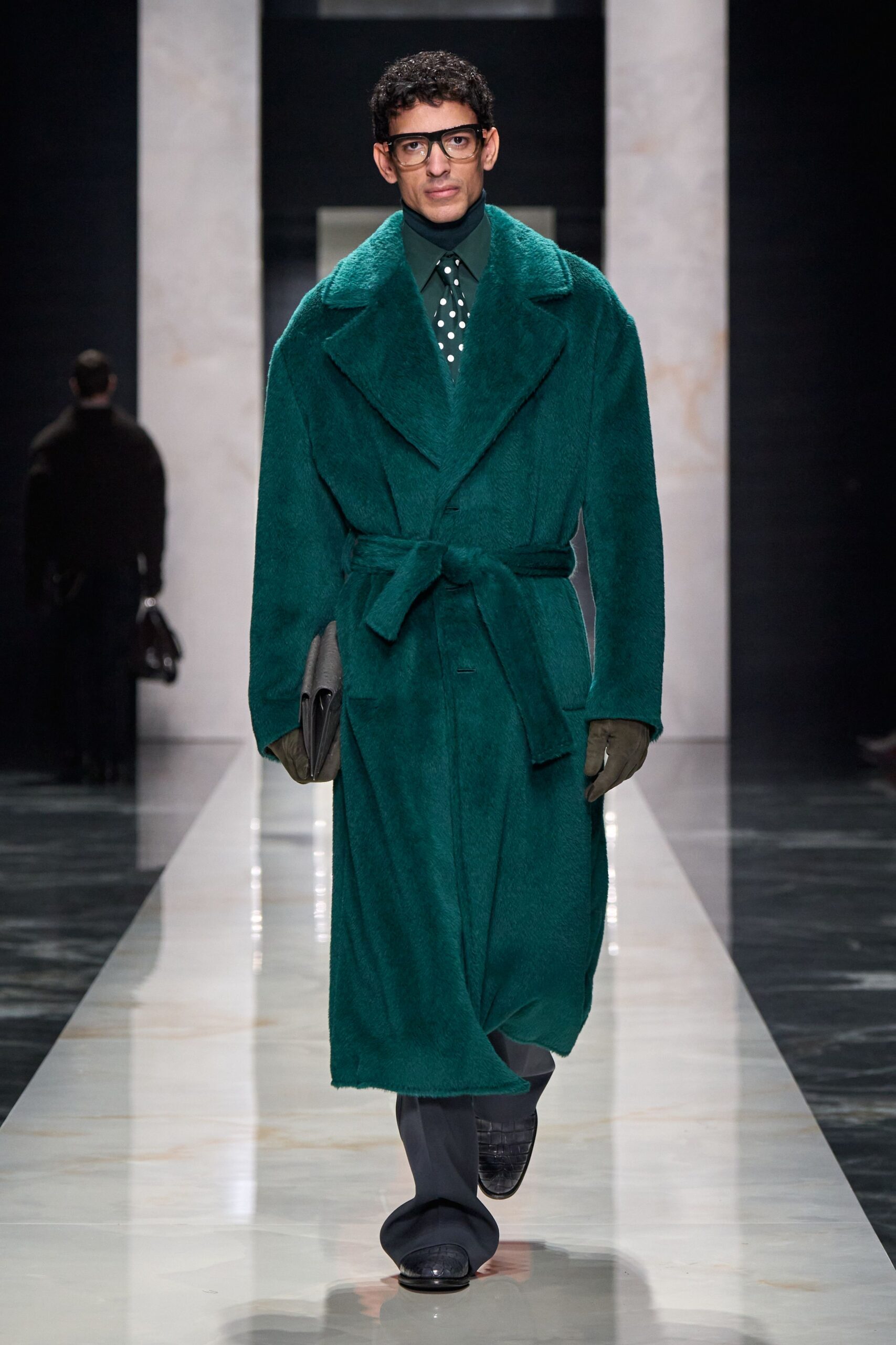 green wool long-sleeve collared relaxed belted coat