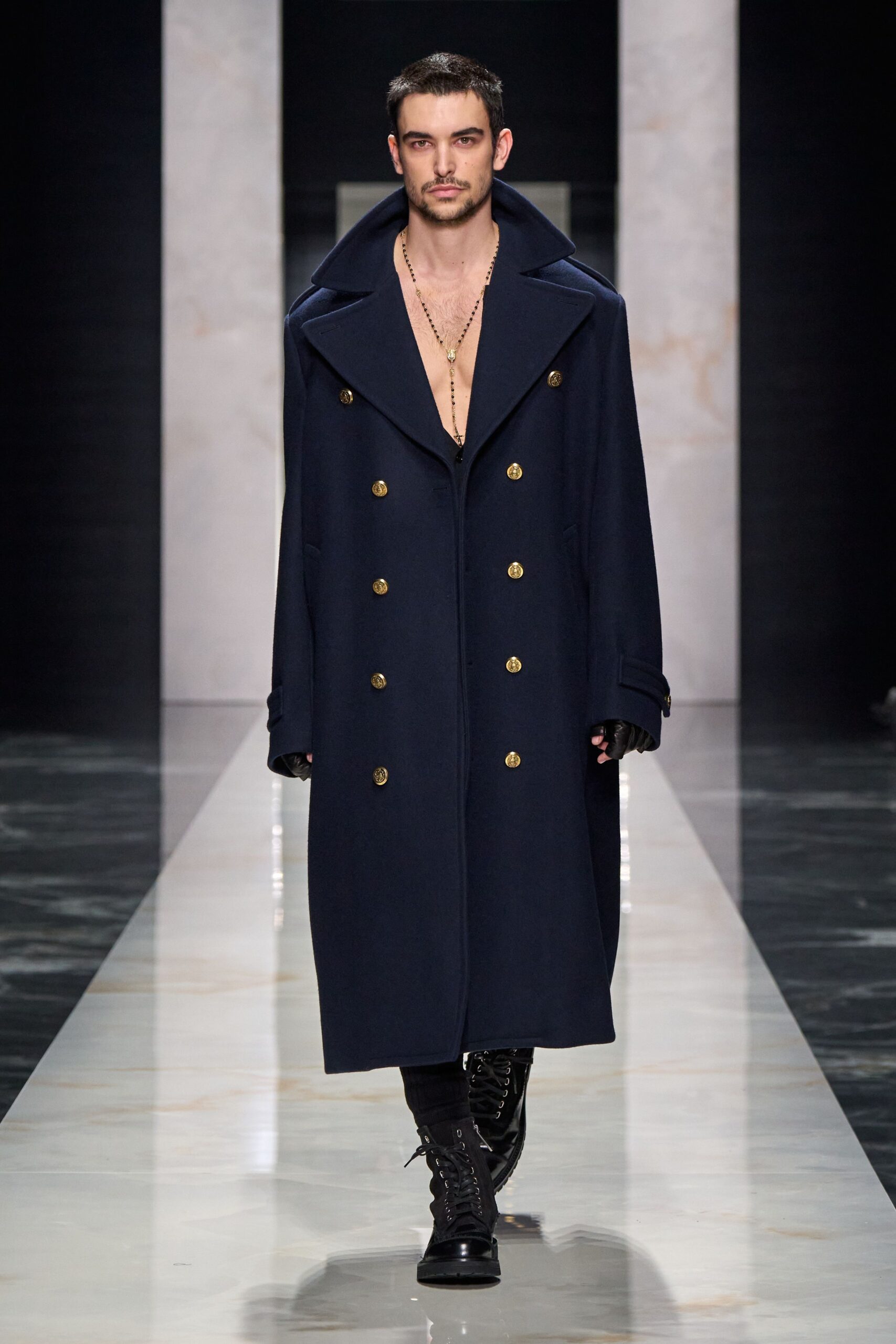 blue wool long-sleeve collared relaxed buttoned coat
