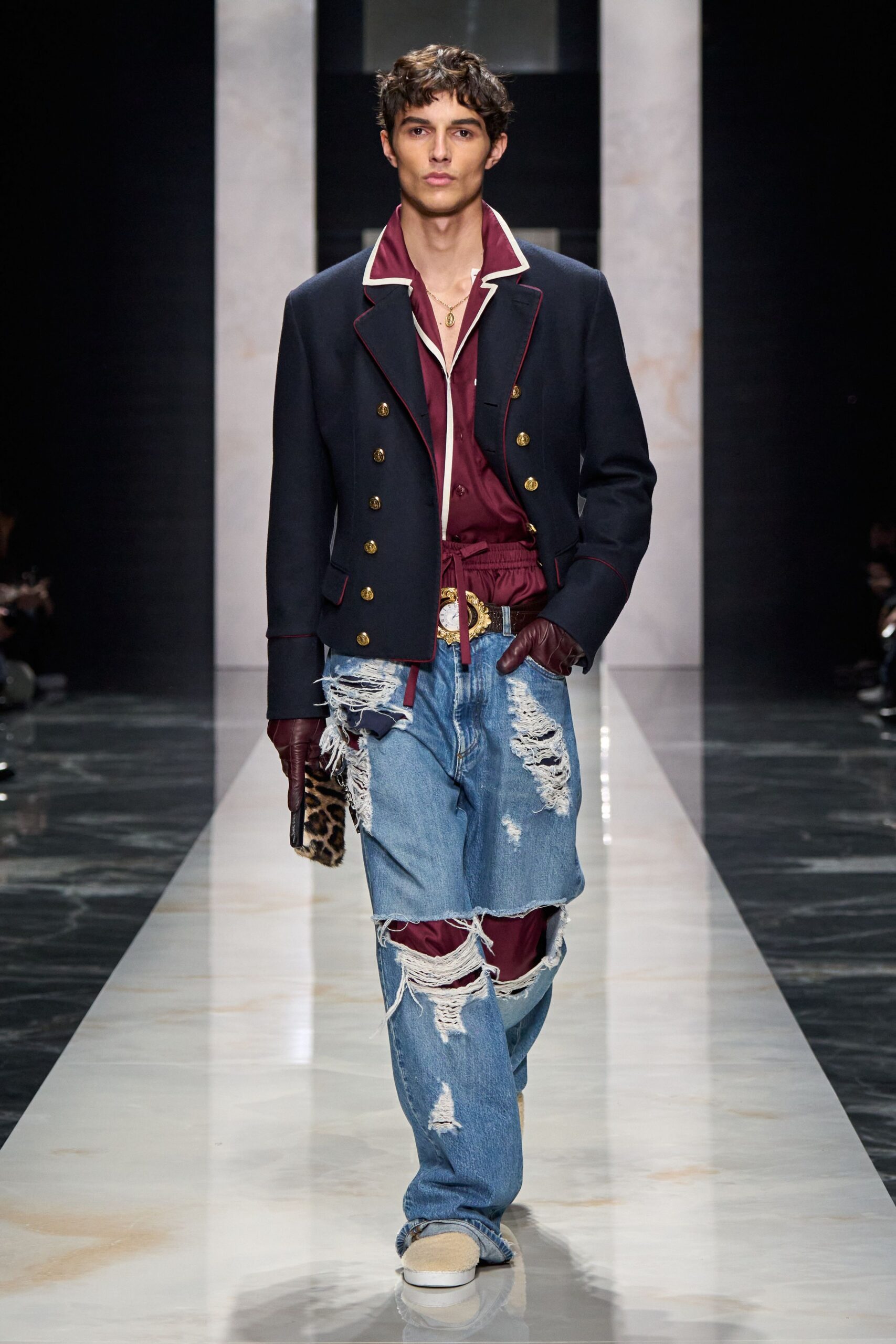 blue cotton long-sleeve collared structured buttoned blazer