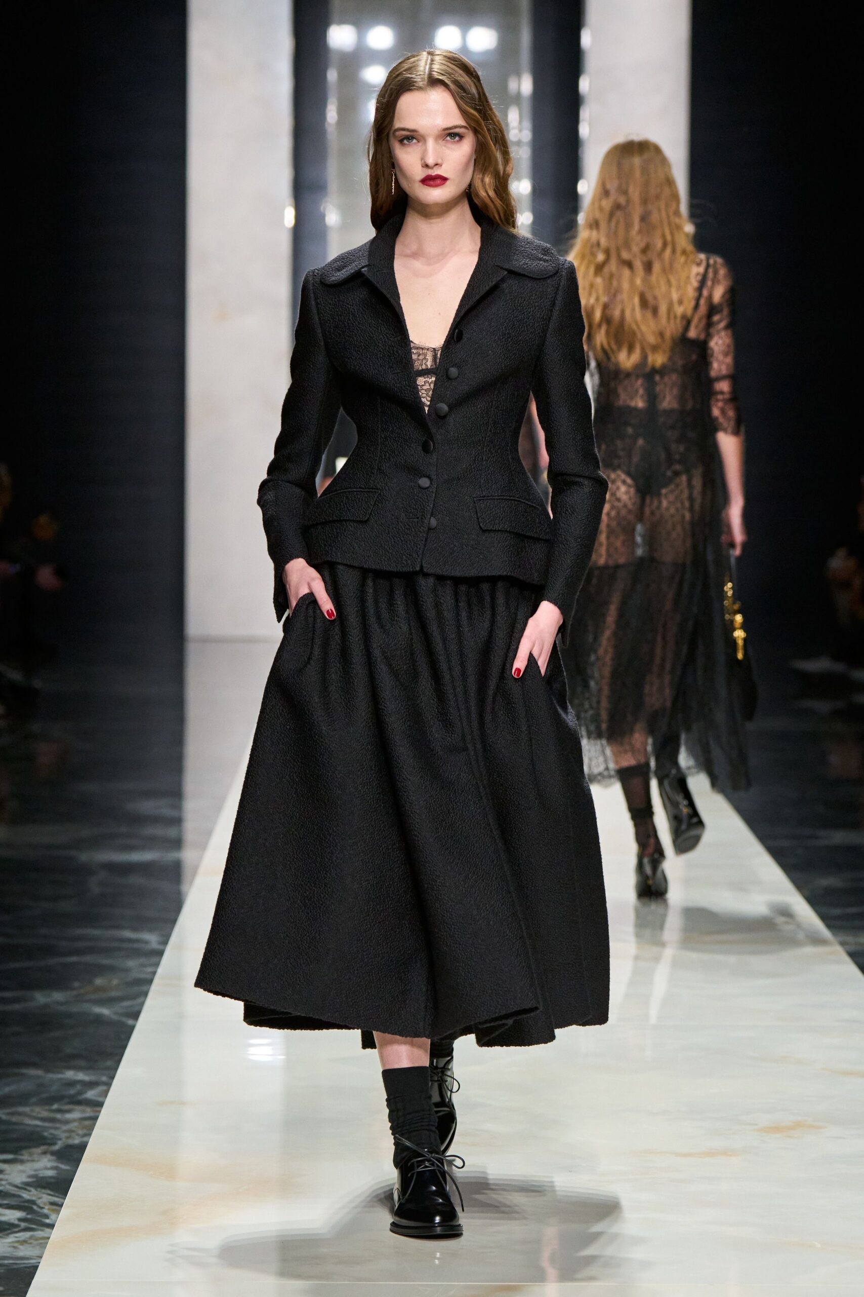black wool long-sleeve collared structured buttoned blazer