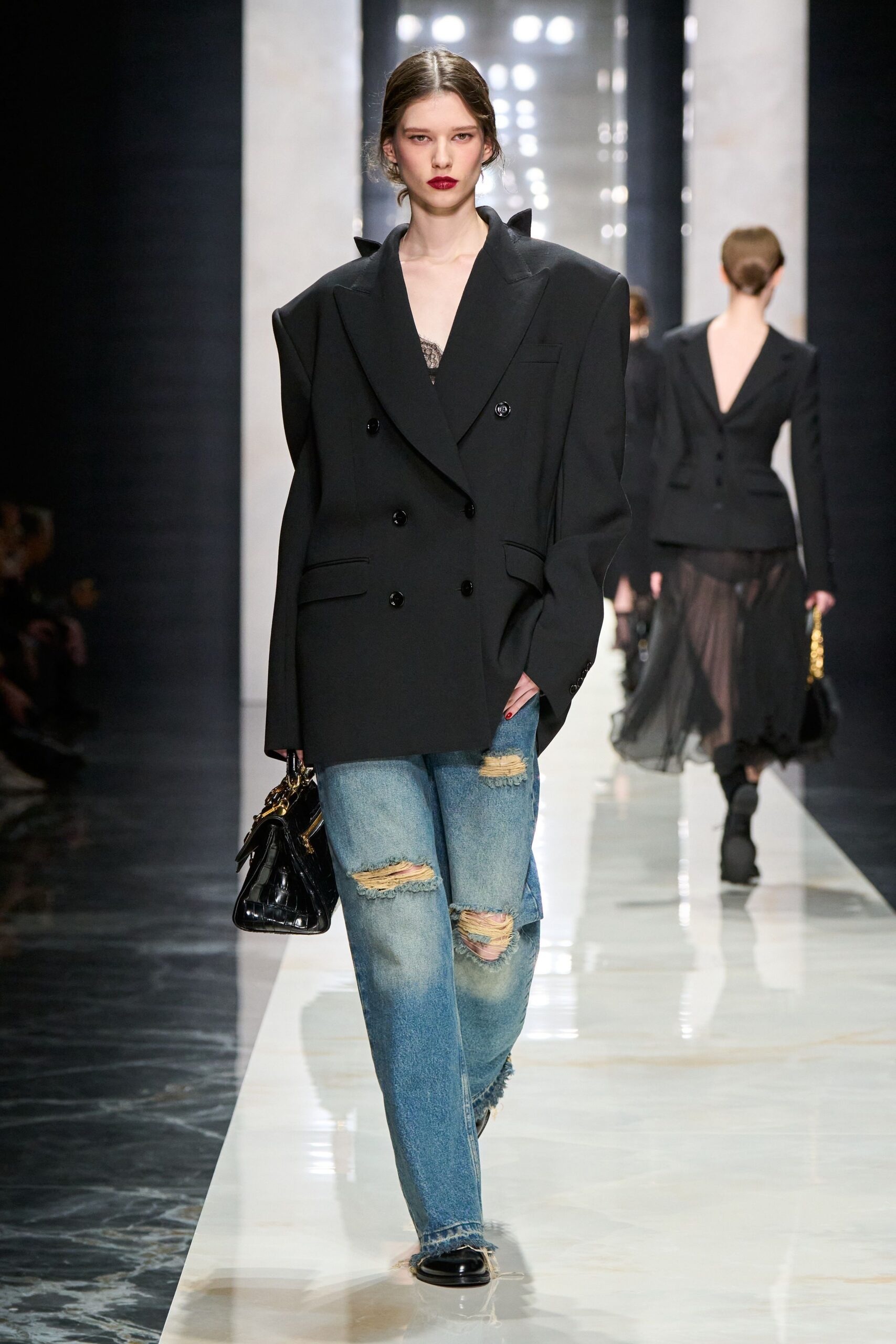 black wool long-sleeve double-breasted oversized blazer