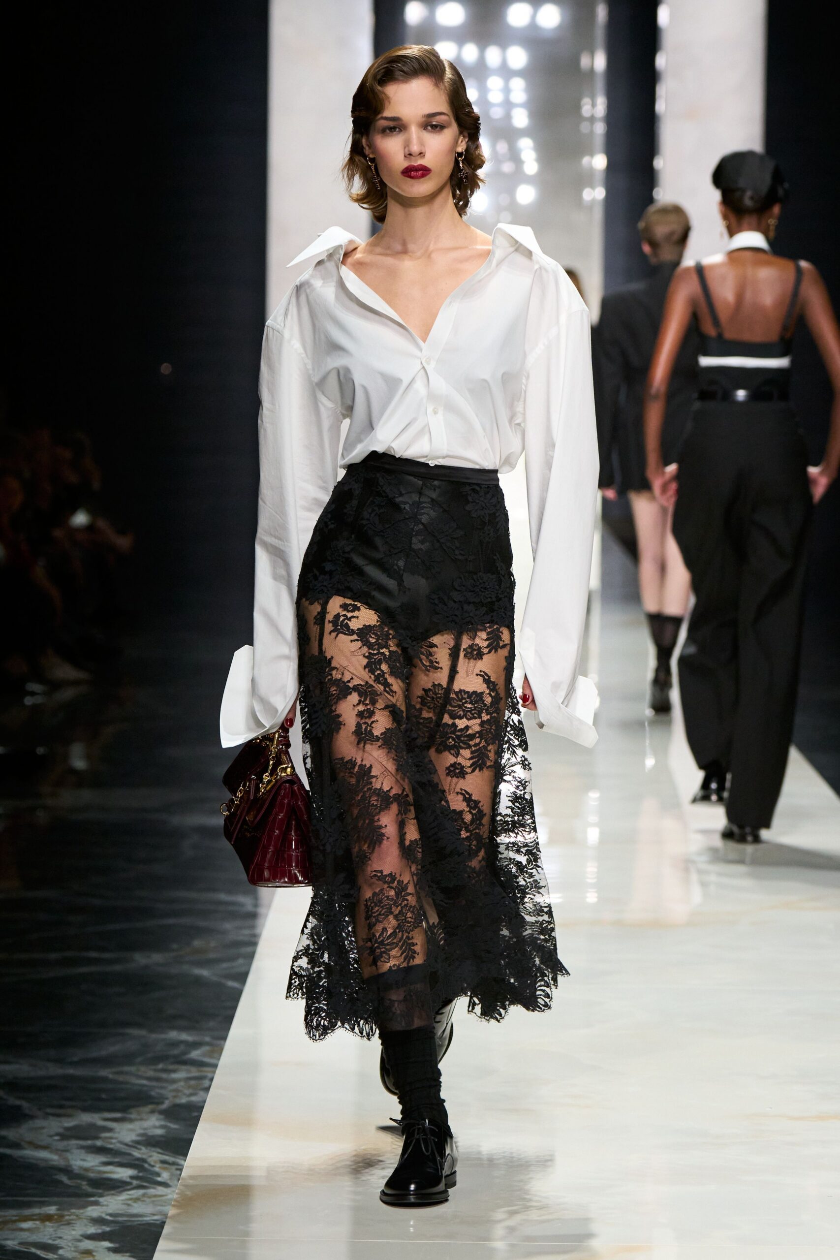 black lace slit fitted high-waisted layered sheer skirt