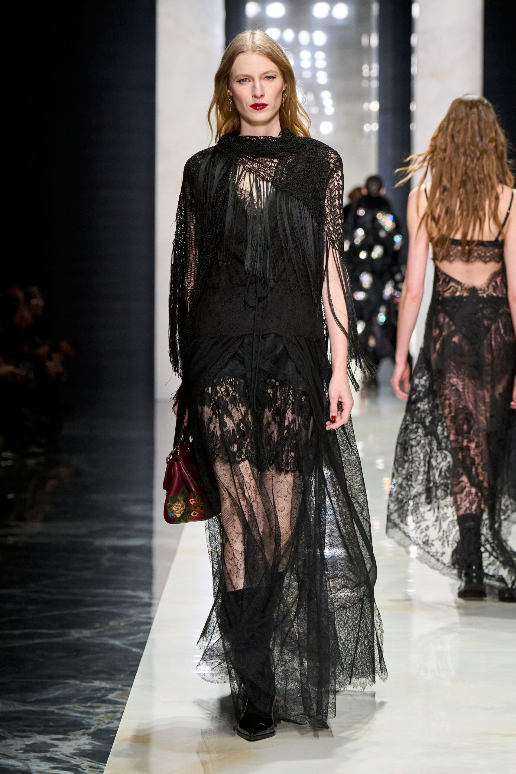 black lace sleeveless v-neck fitted fringed layered dress