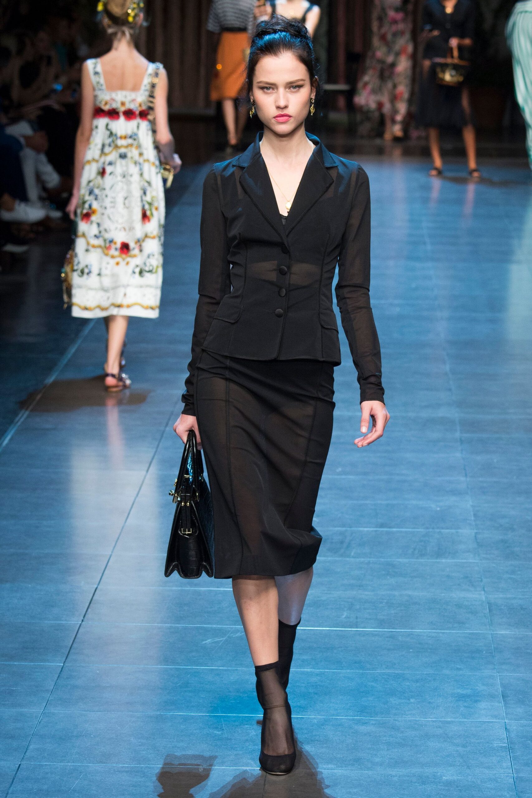 black fitted blazer and pencil skirt