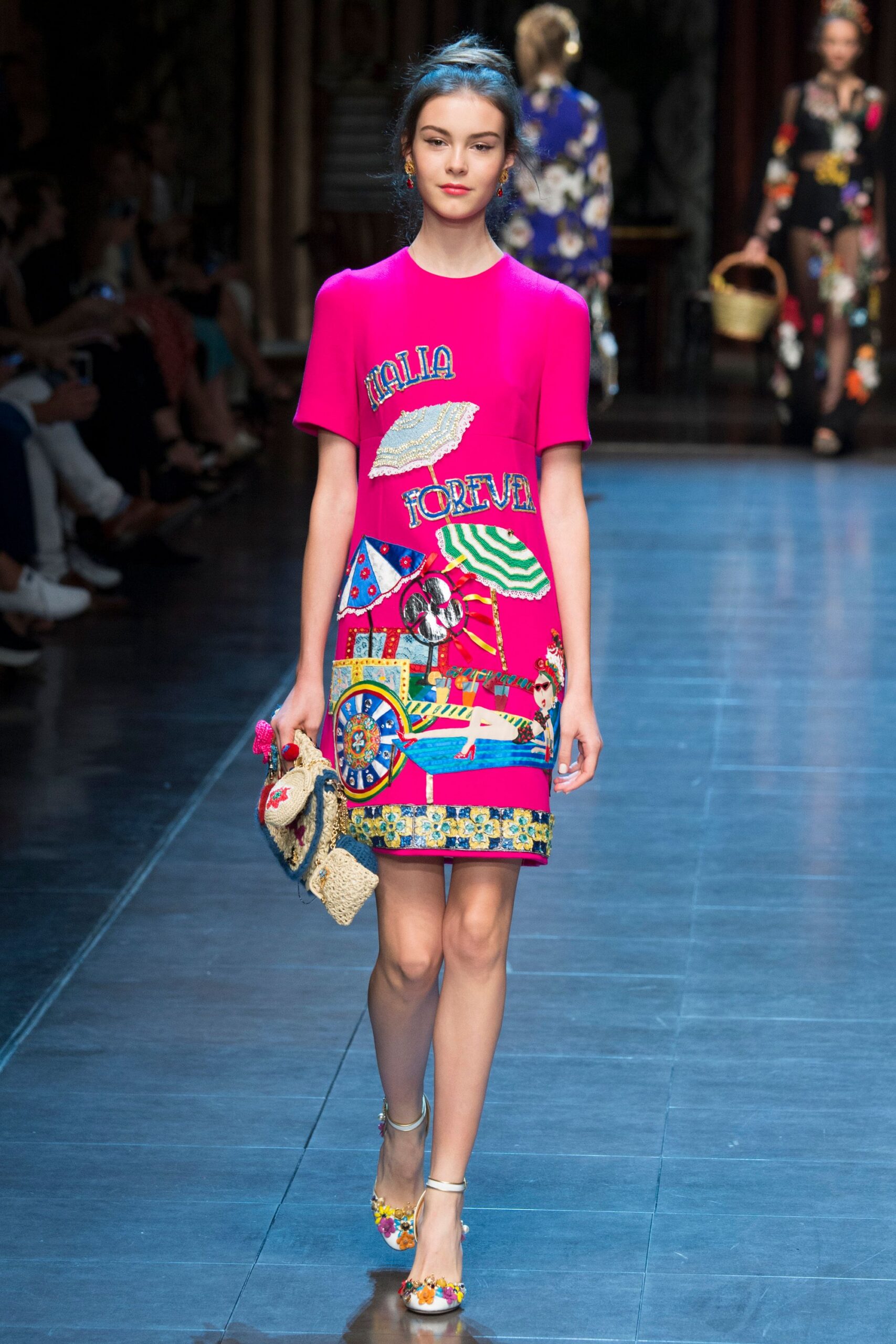 pink cotton short-sleeve collared fitted embroidered printed dress