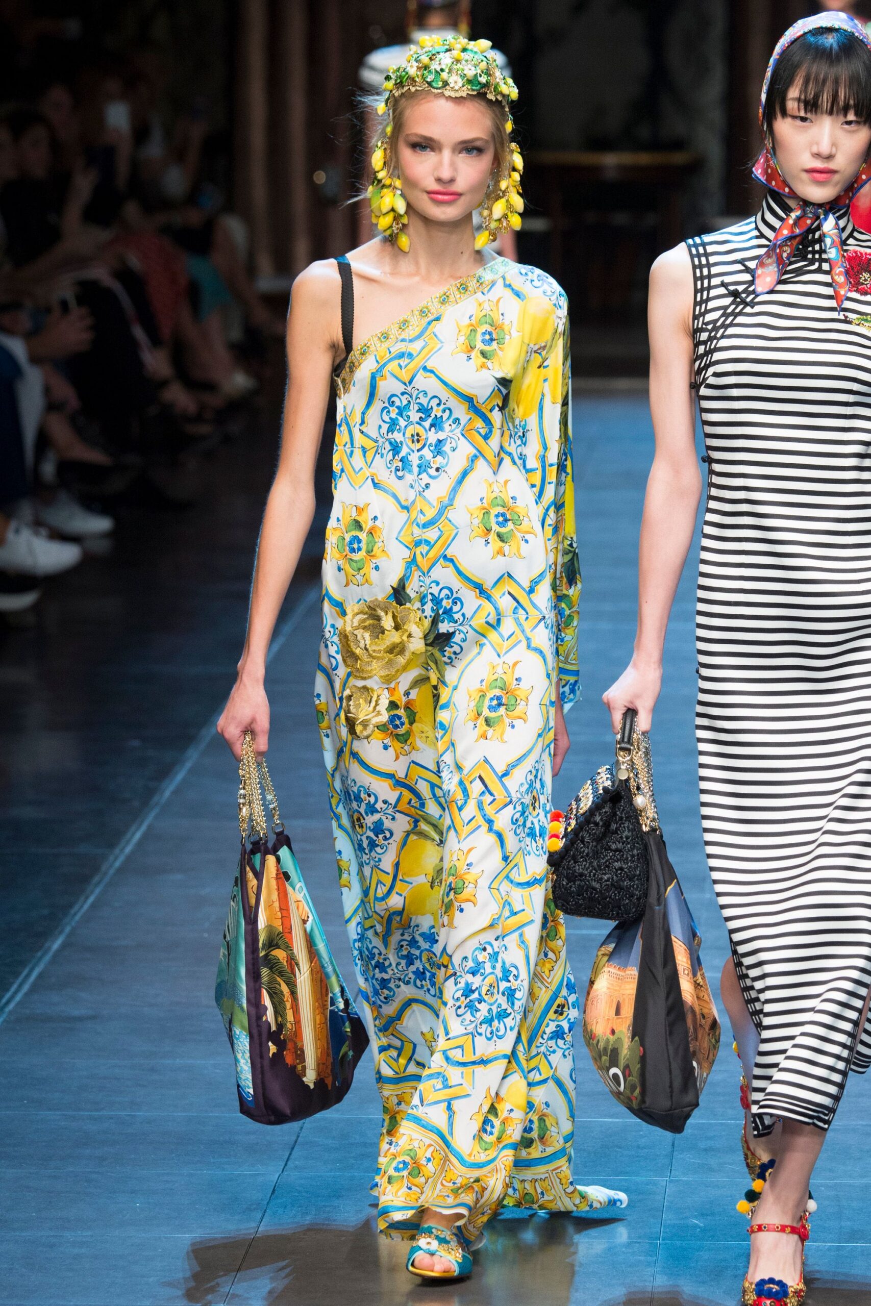Dolce & Gabbana Spring 2016 Ready-to-Wear Look 51