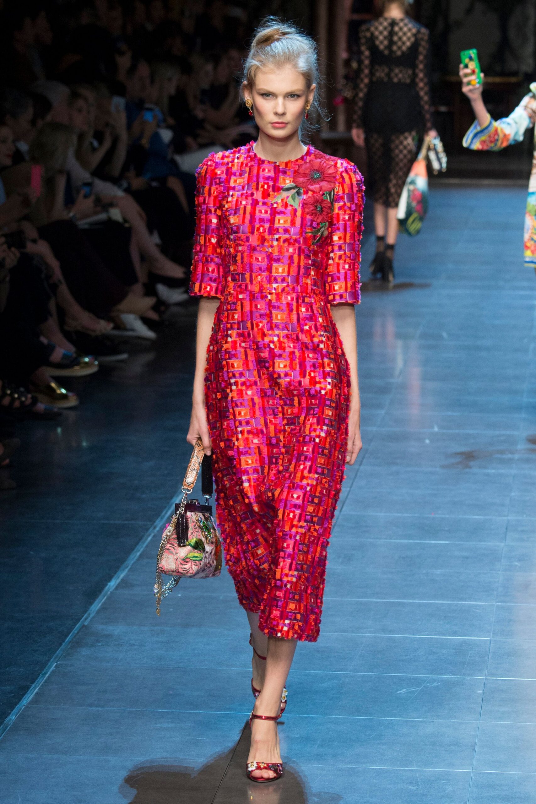 Dolce & Gabbana Spring 2016 Ready-to-Wear Look 72