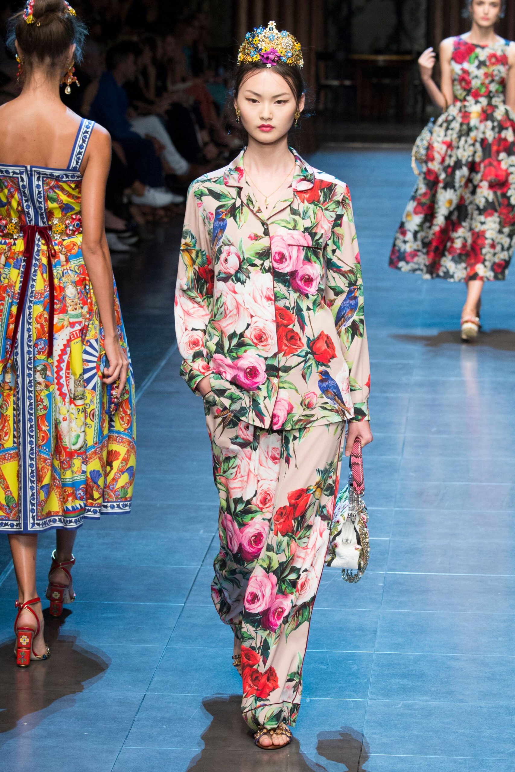 Dolce & Gabbana Spring 2016 Ready-to-Wear Look 89