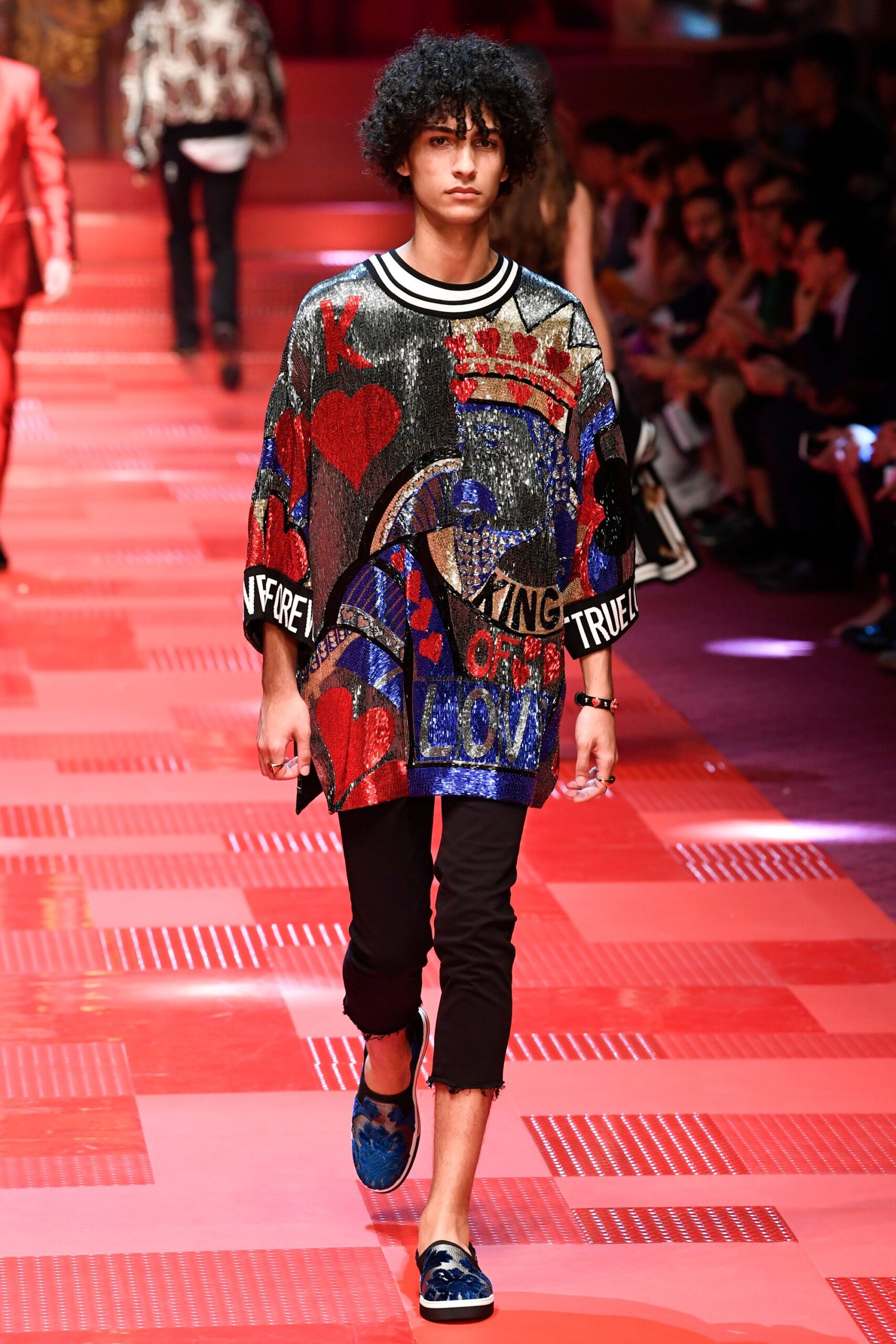 Dolce & Gabbana Spring 2018 Menswear Look 17