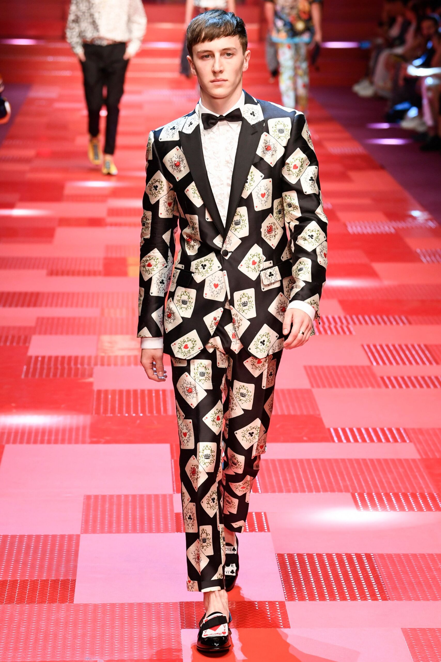 Dolce & Gabbana Spring 2018 Menswear Look 27