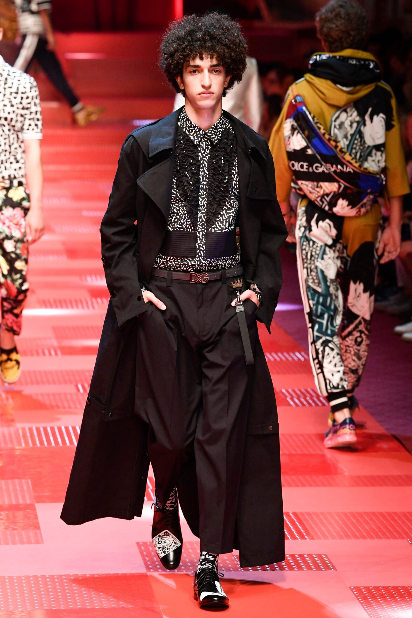 black cotton long-sleeve collared relaxed buttoned maxi coat