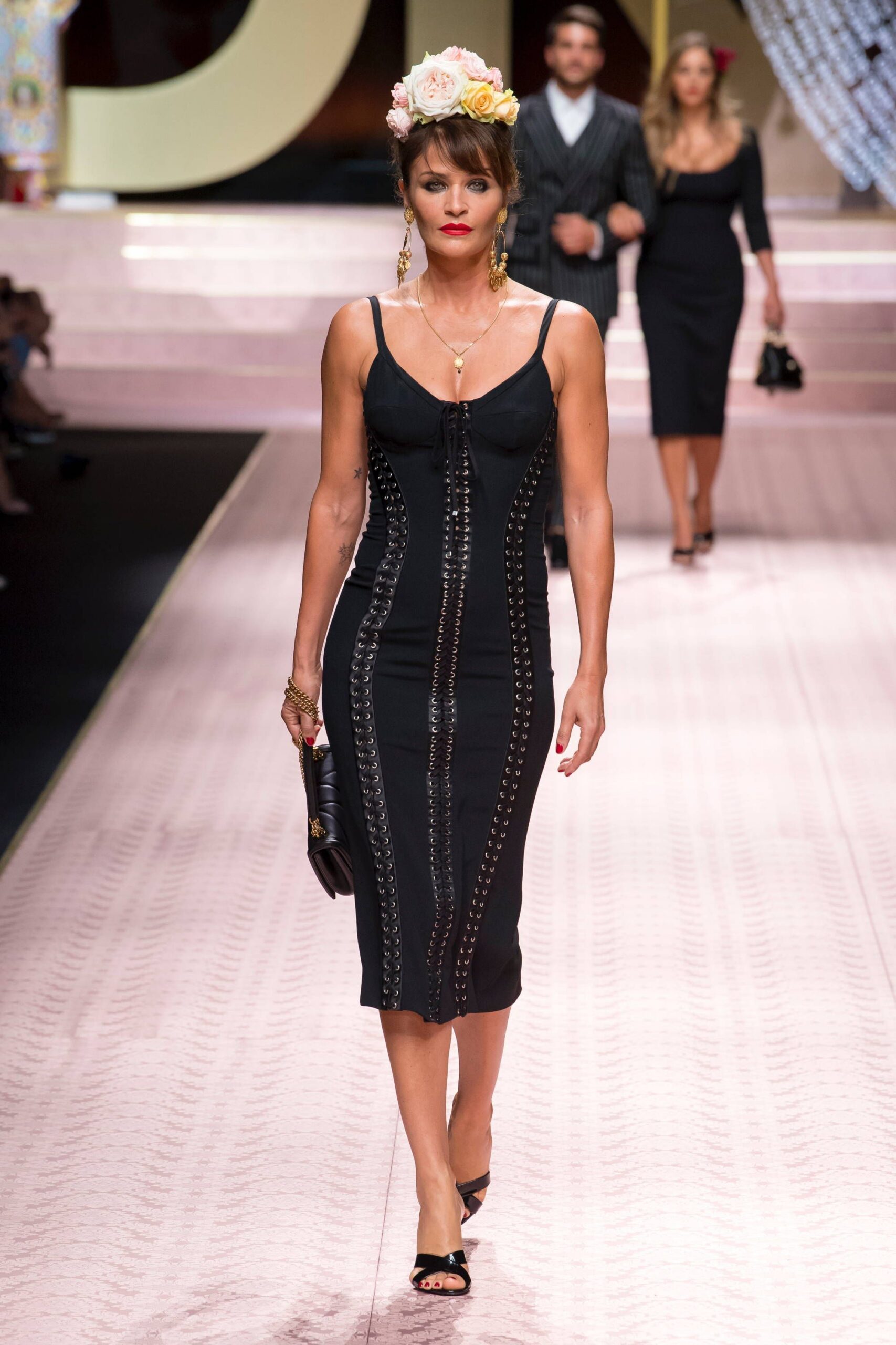 Dolce & Gabbana Spring 2019 Ready-to-Wear Look 9