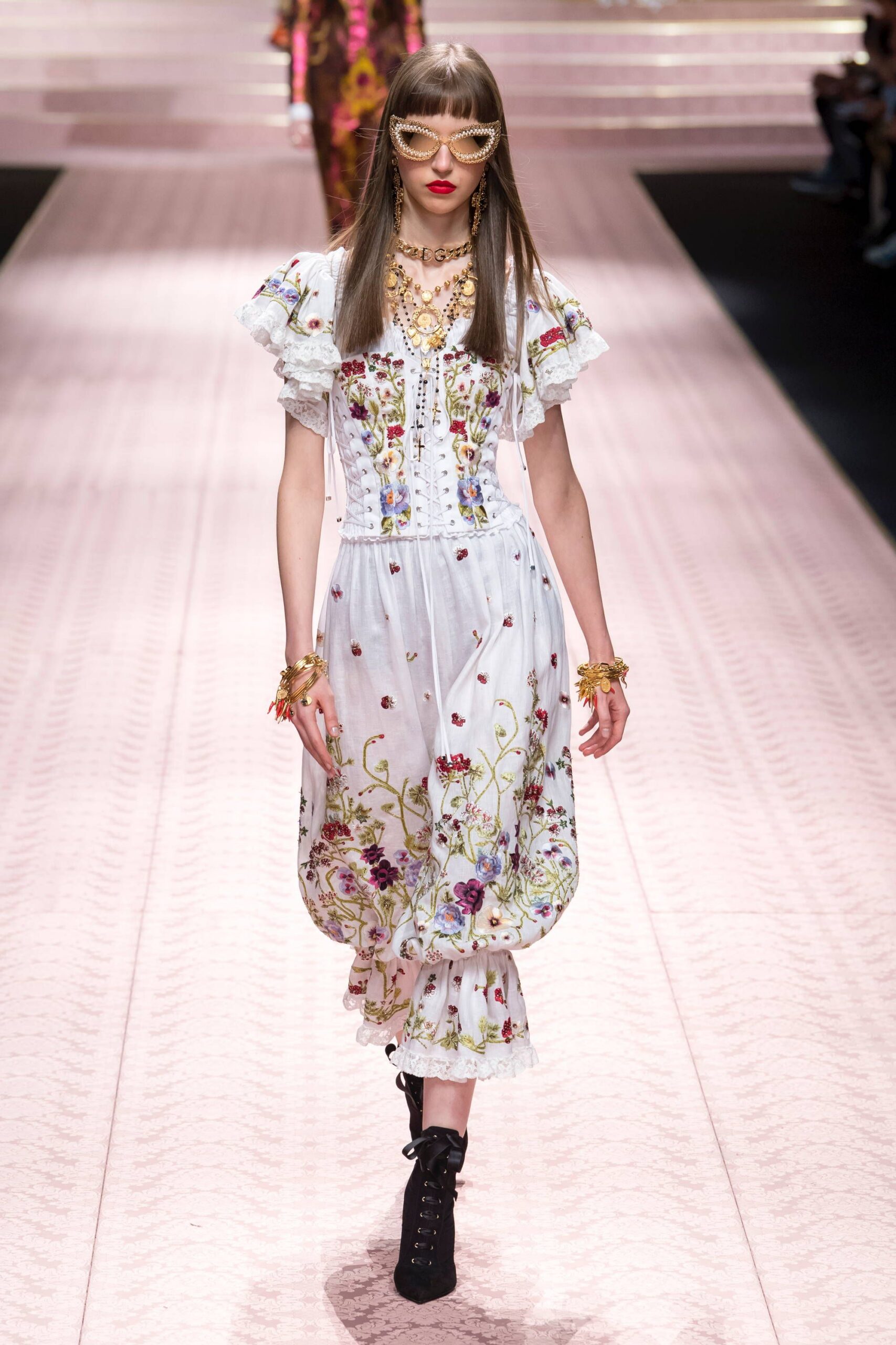 Dolce & Gabbana Spring 2019 Ready-to-Wear Look 59