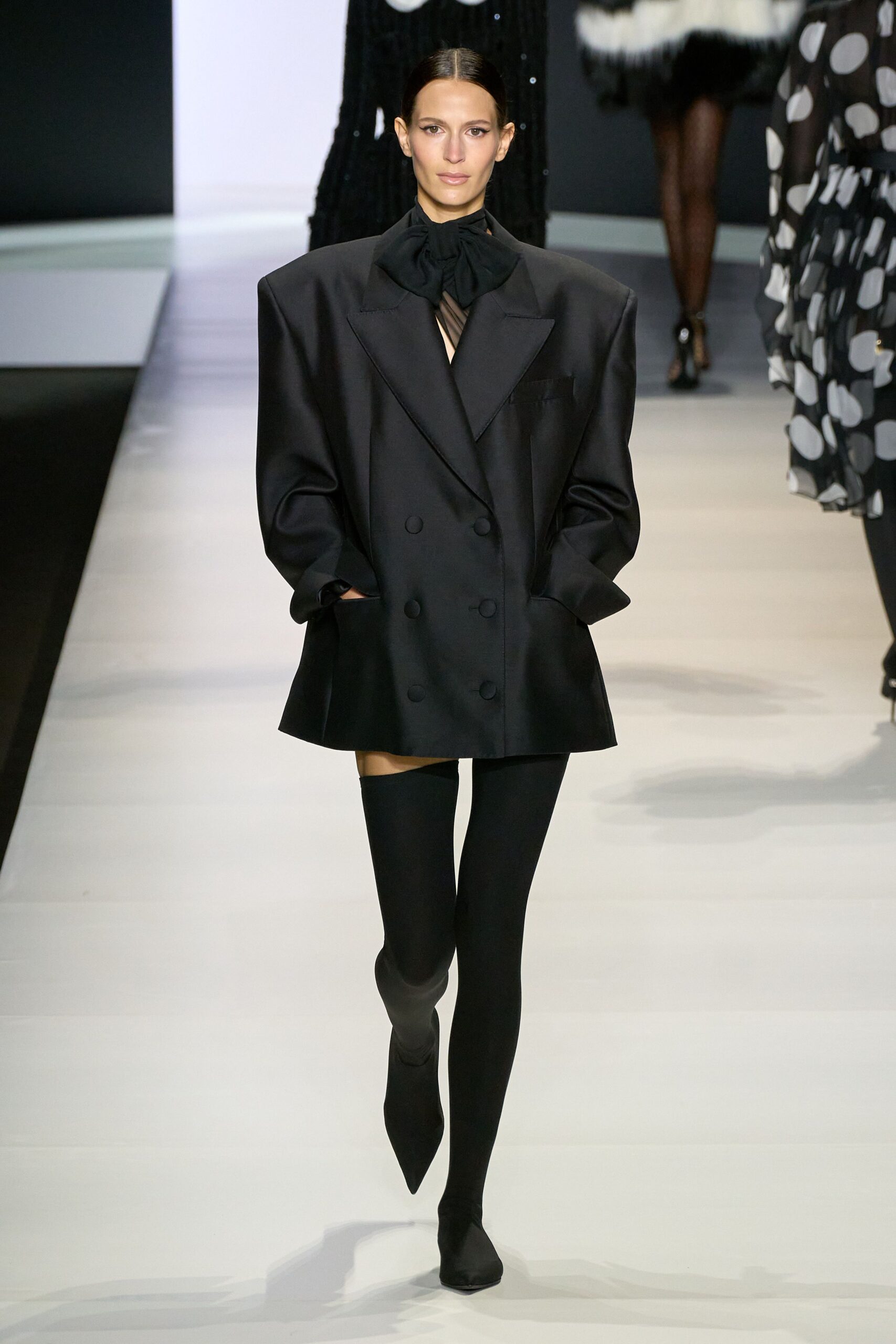 Dolce & Gabbana Spring 2024 Ready-to-Wear Look 19