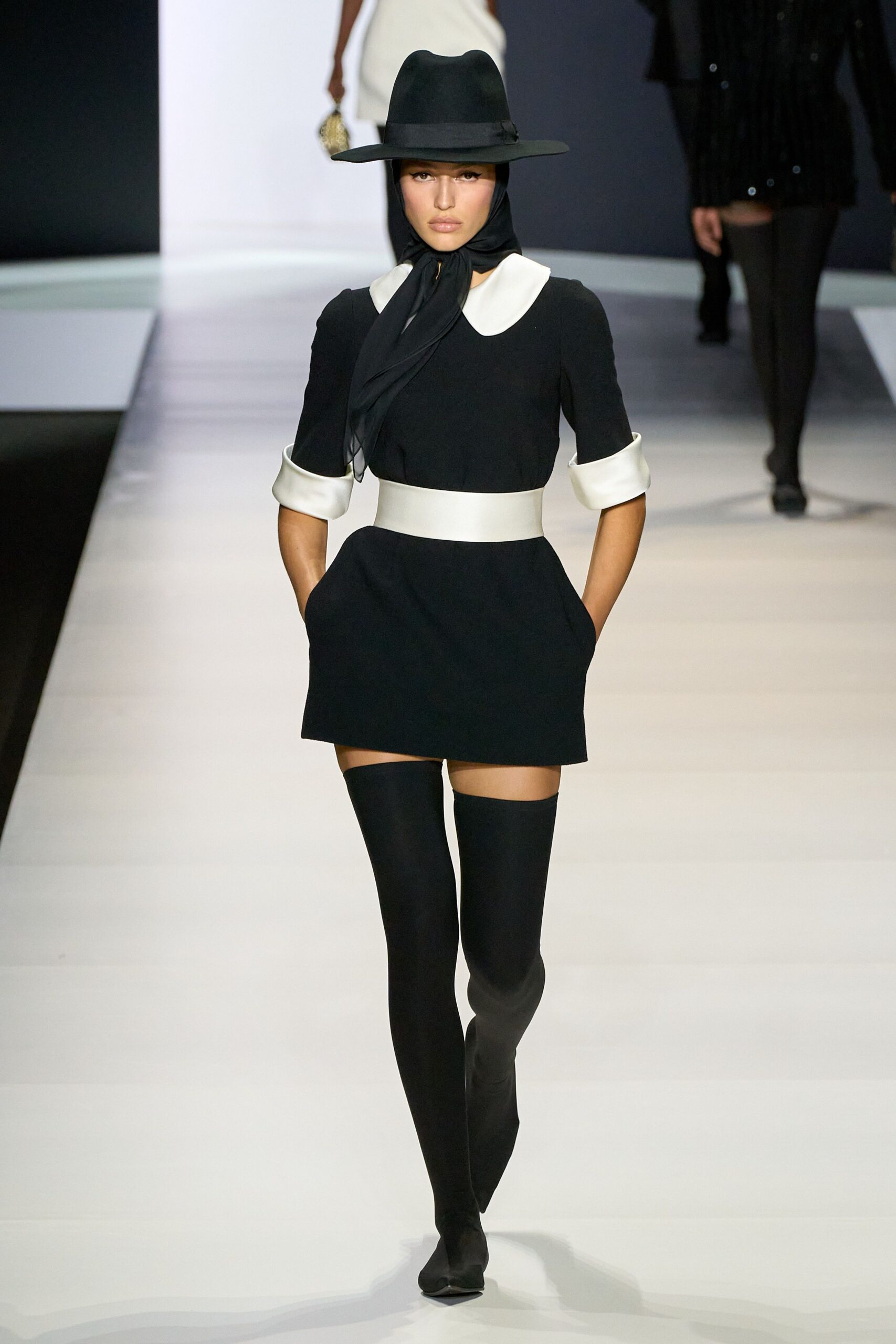 Dolce & Gabbana Spring 2024 Ready-to-Wear Look 22