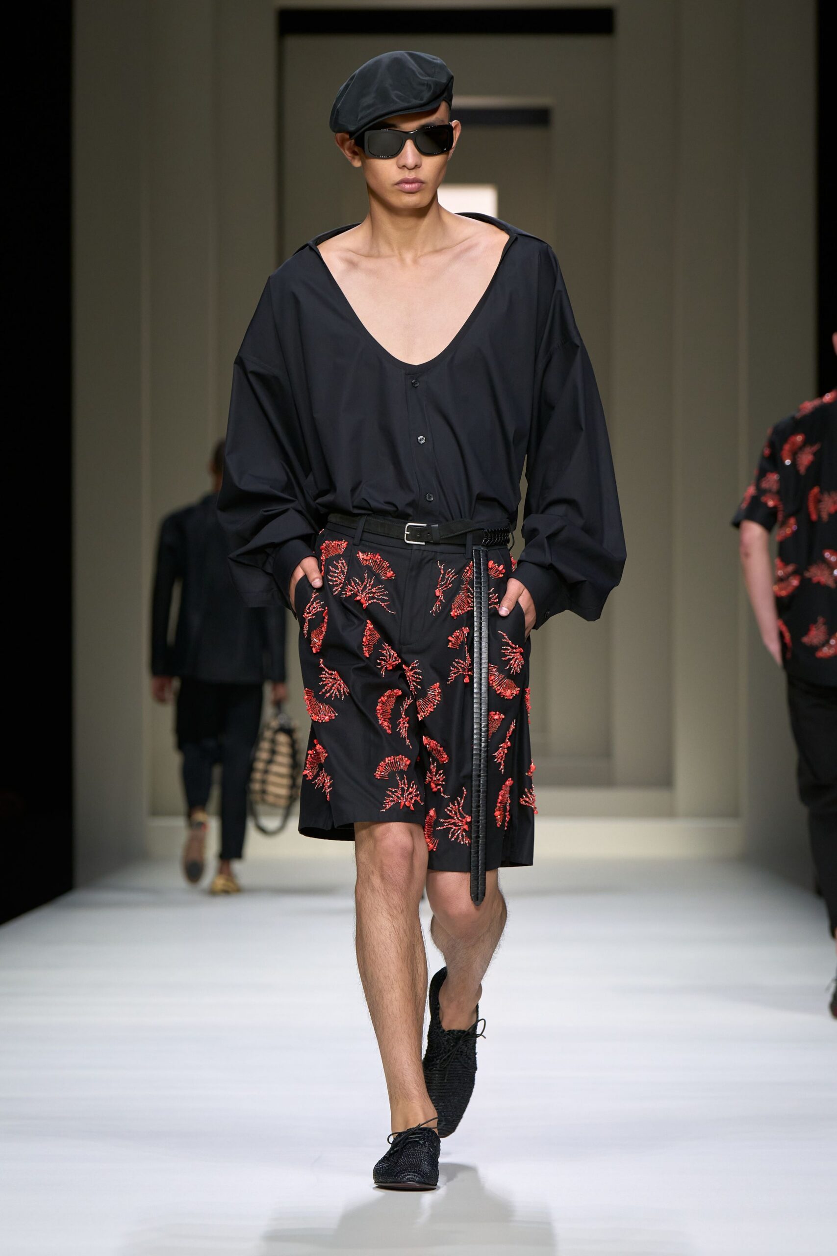black relaxed shirt with printed shorts