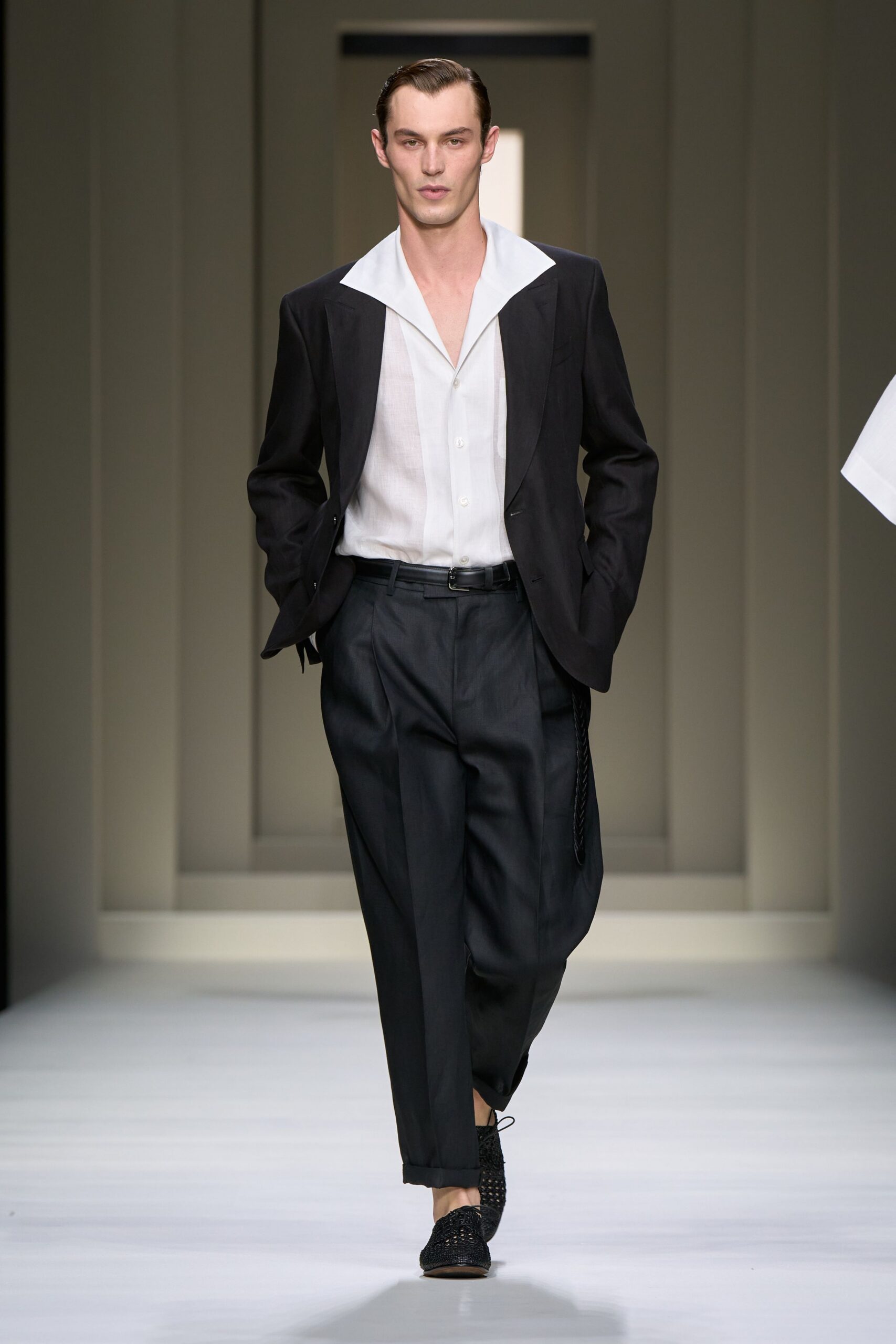 black blazer white shirt relaxed pants