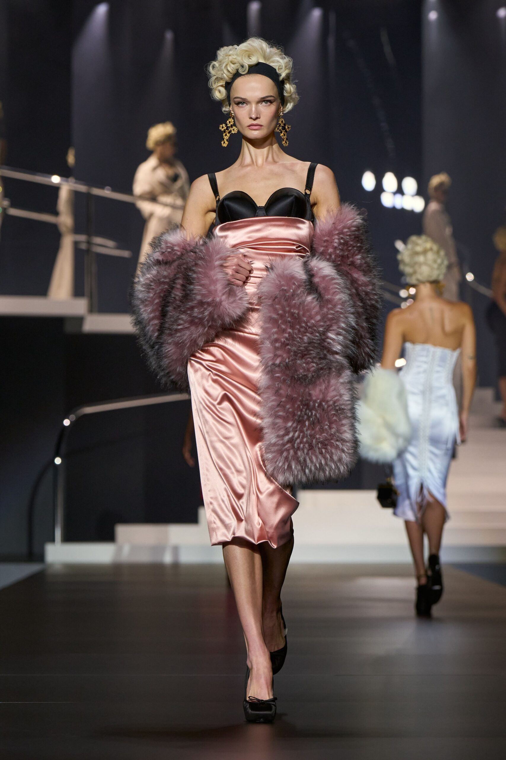 pink silk fitted dress with fur coat
