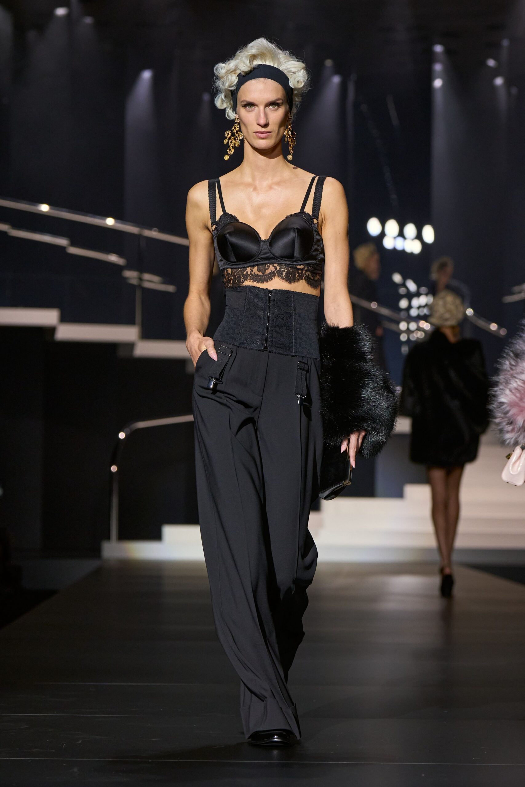 black lace bustier with cargo pants