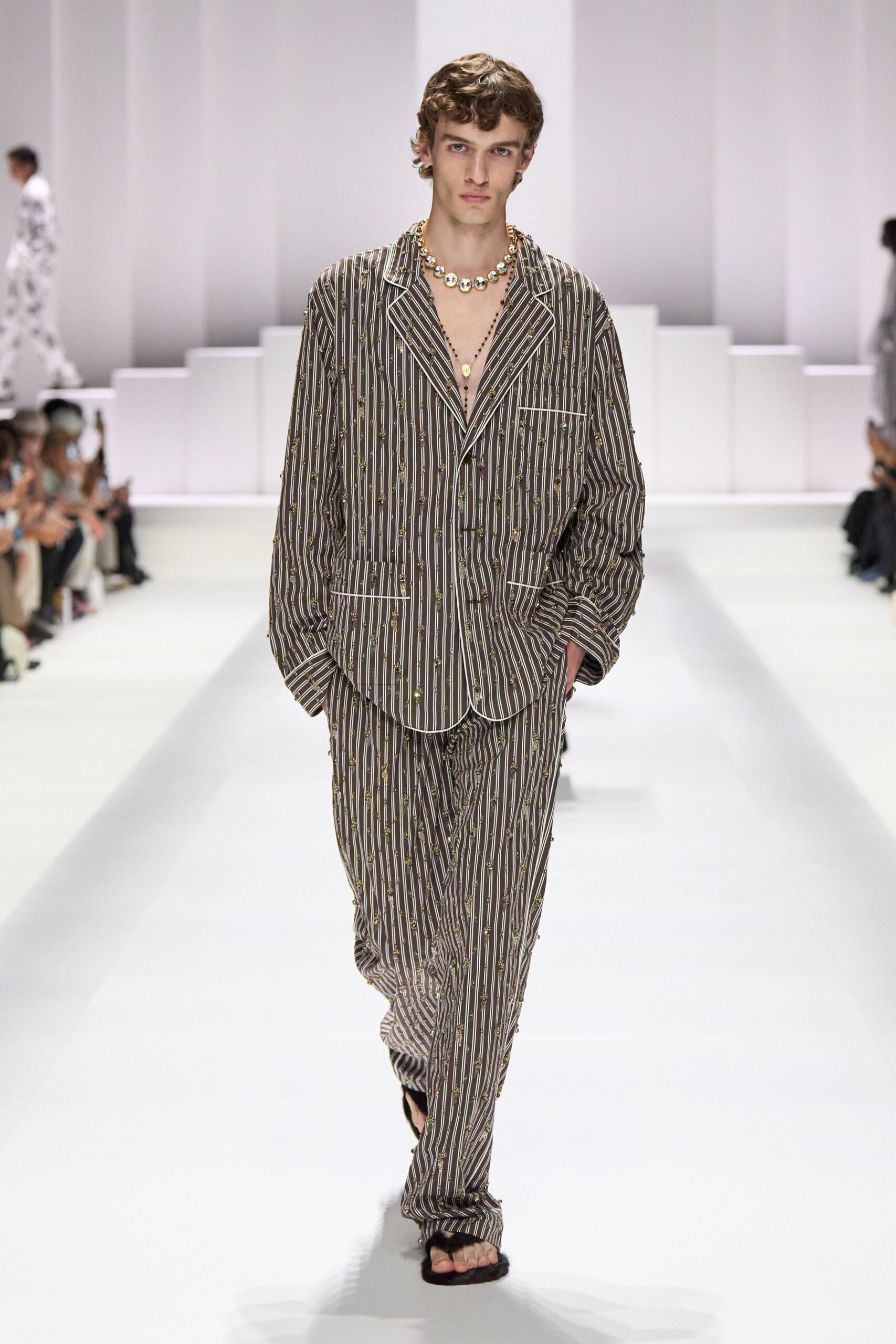 striped relaxed suit with sandals