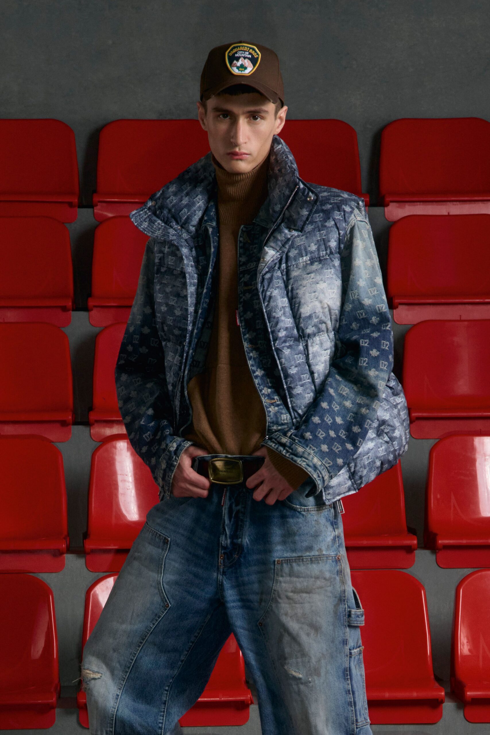 blue denim long-sleeve collared relaxed buttoned zippered jacket