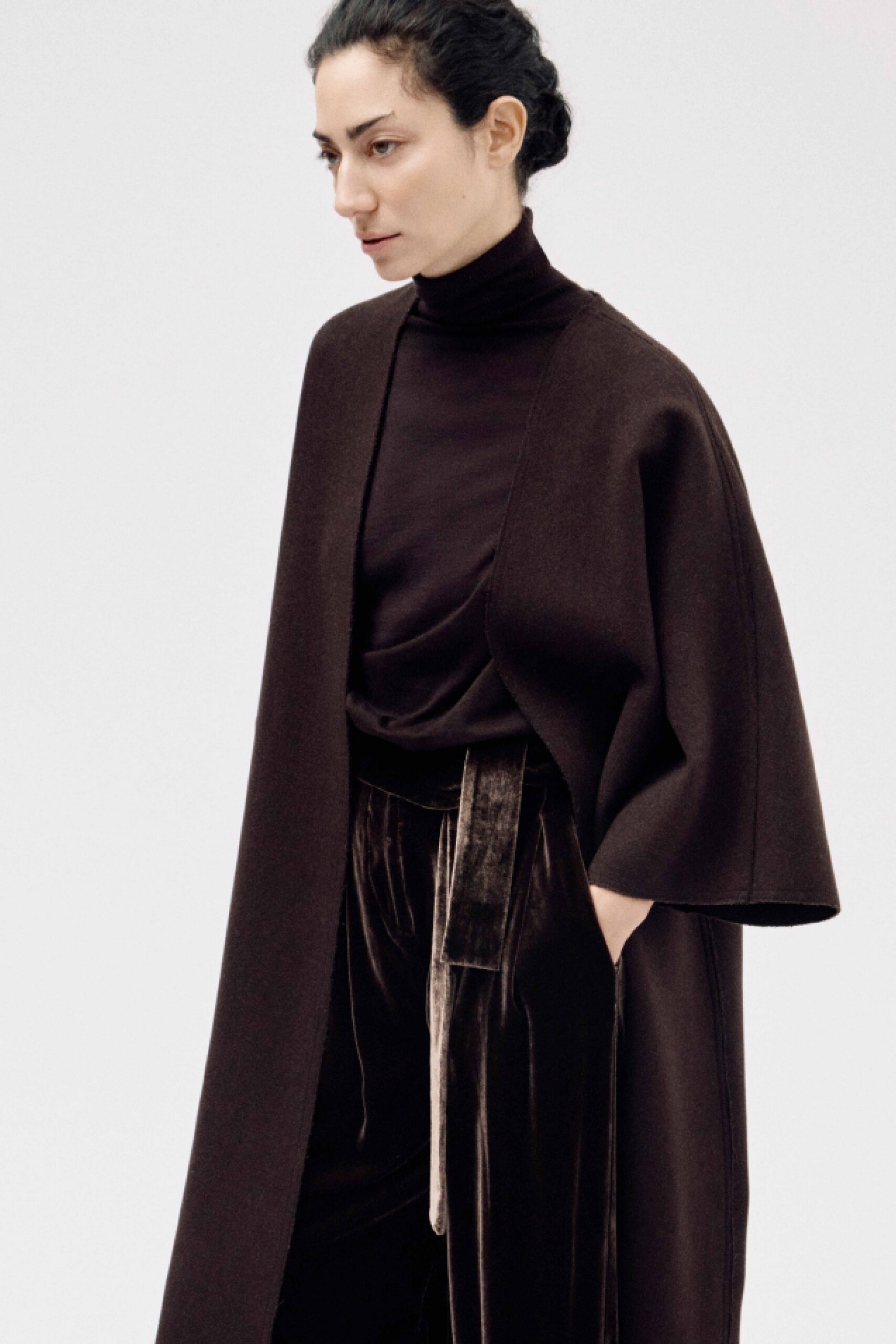 brown wool long-sleeve collared relaxed draped coat