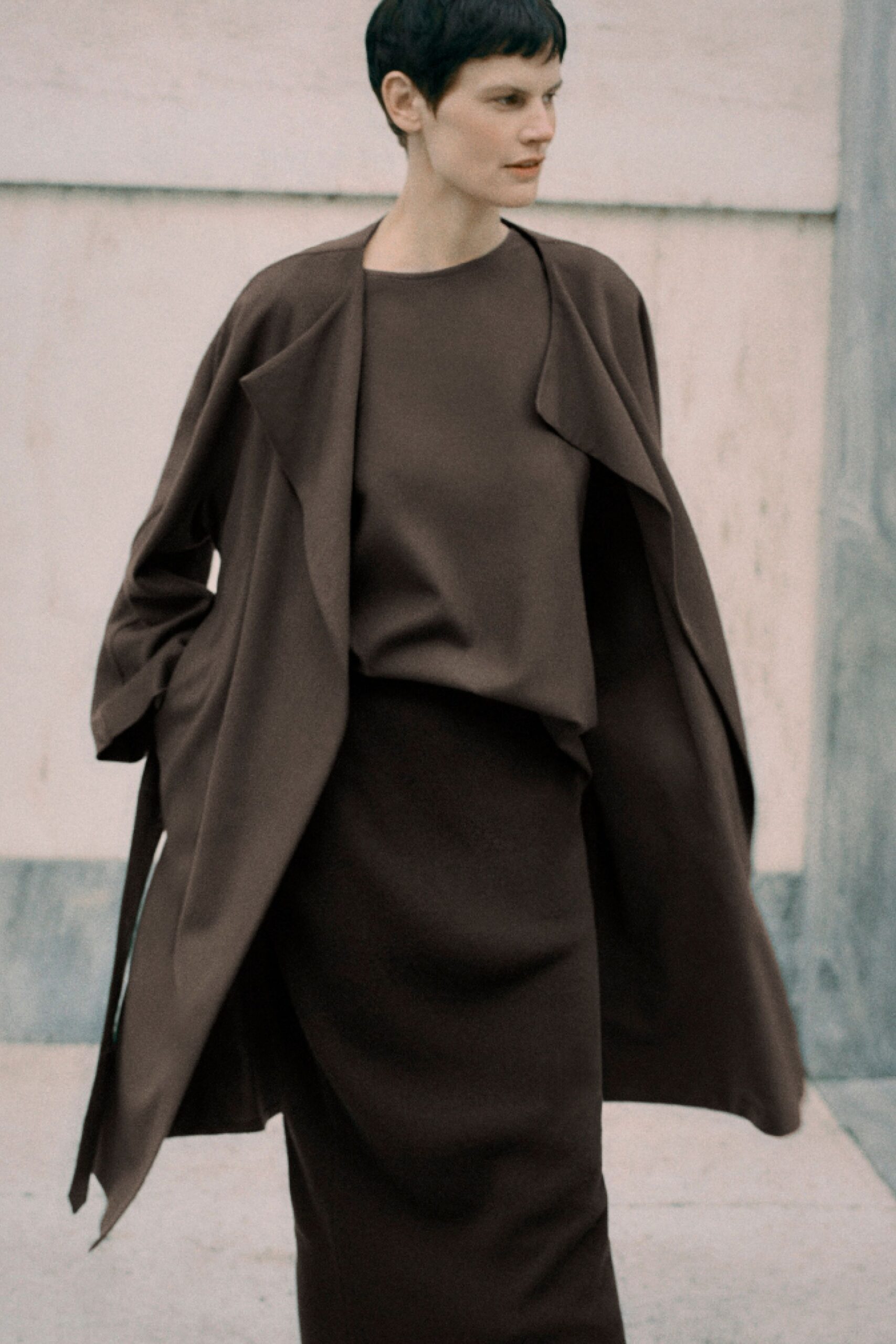 brown wool long-sleeve relaxed draped coat