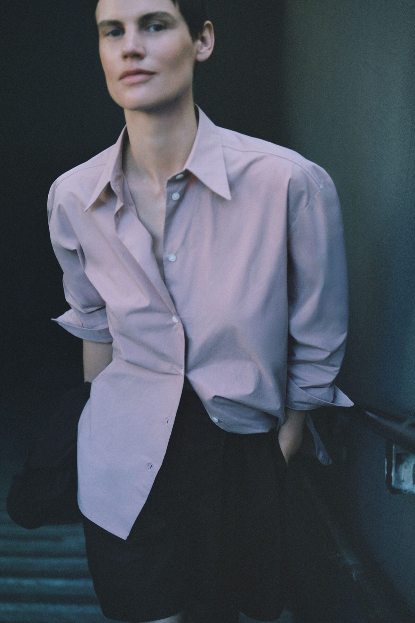 pink cotton long-sleeve collared relaxed shirt