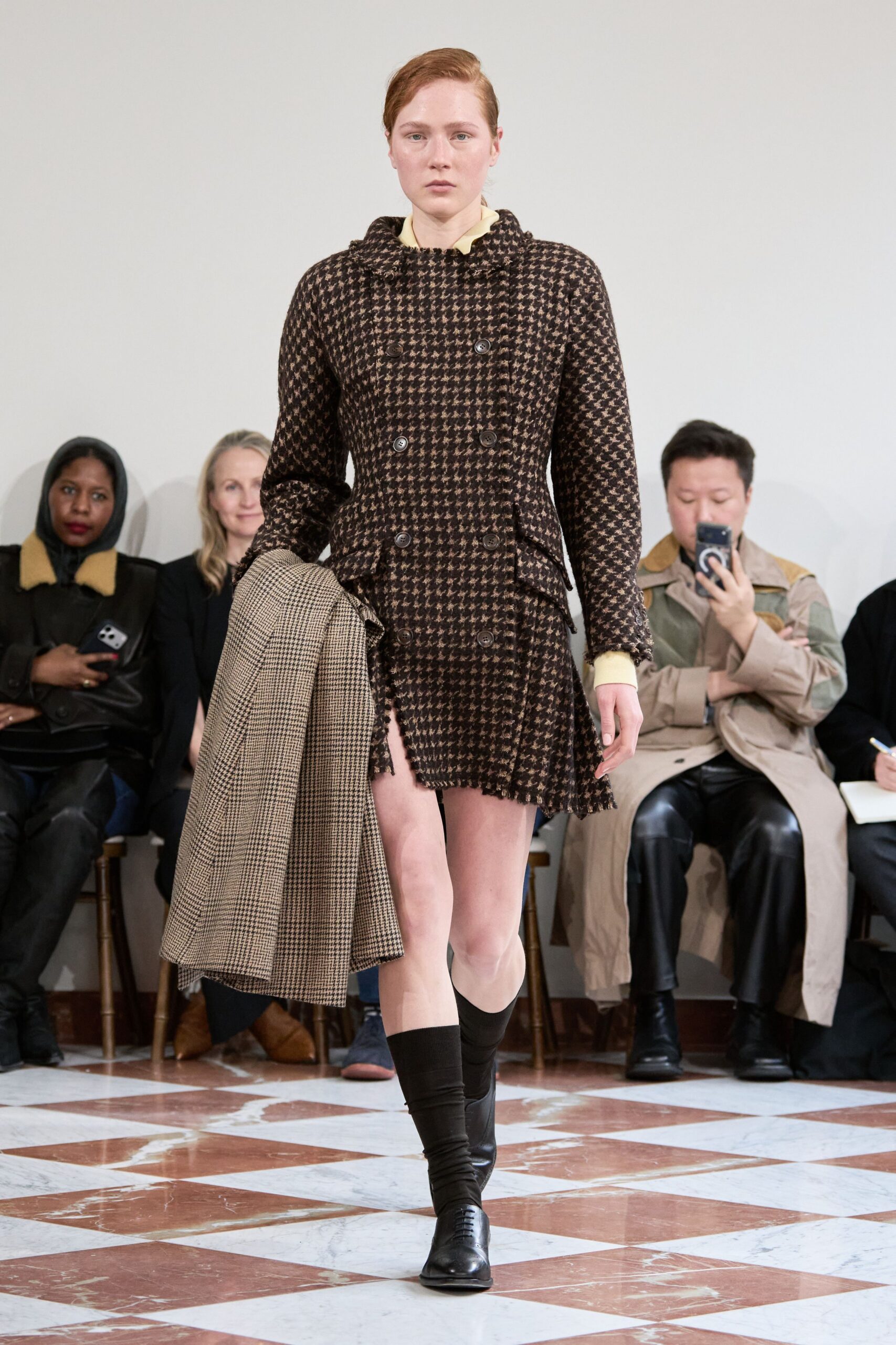 brown wool long-sleeve collared fitted checked fringed coat