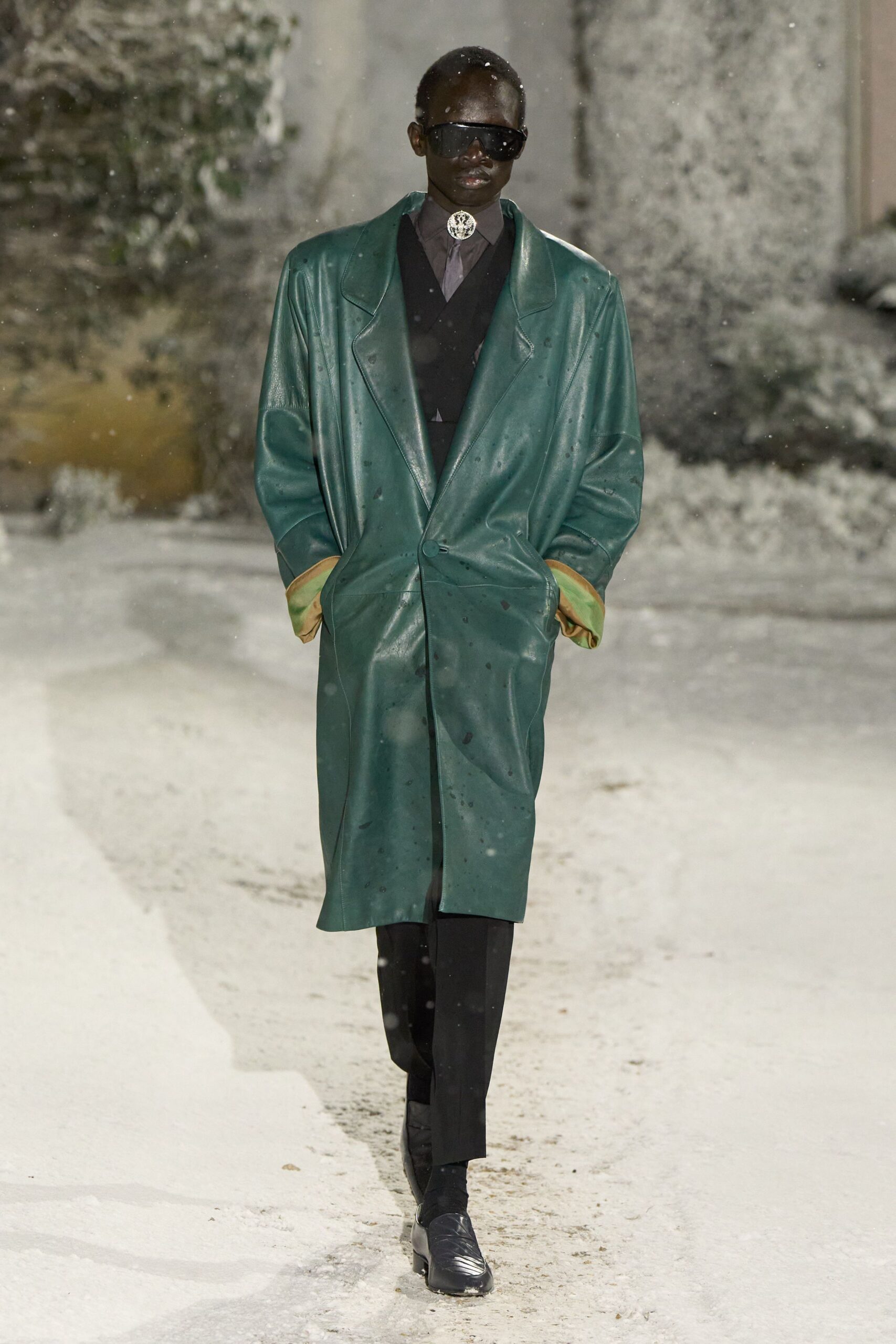 green leather long-sleeve collared oversized buttoned coat