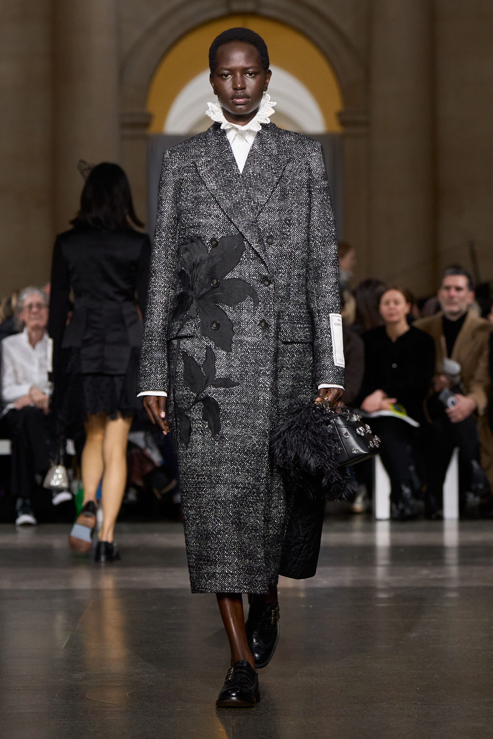 black wool long-sleeve collared tailored embroidered flared coat