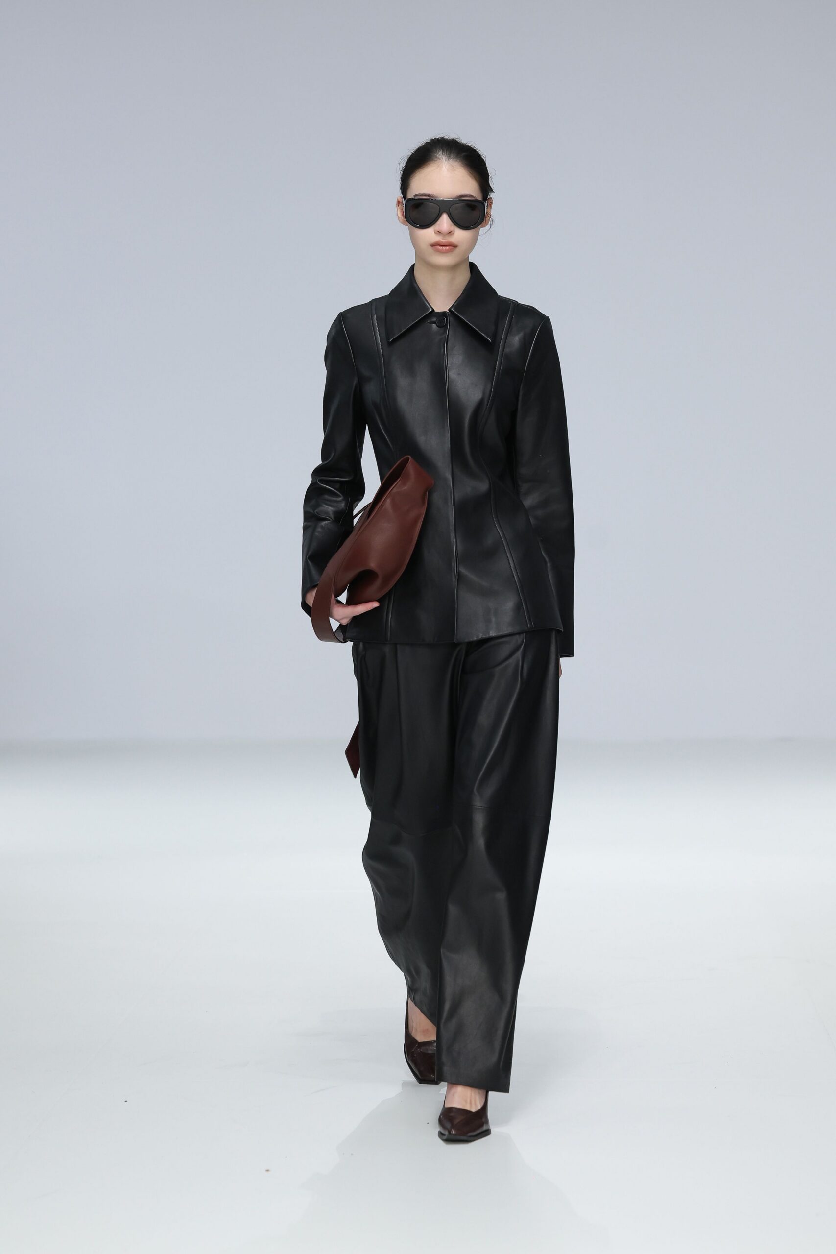 Esse Studios Australia Resort 2027 Look 15