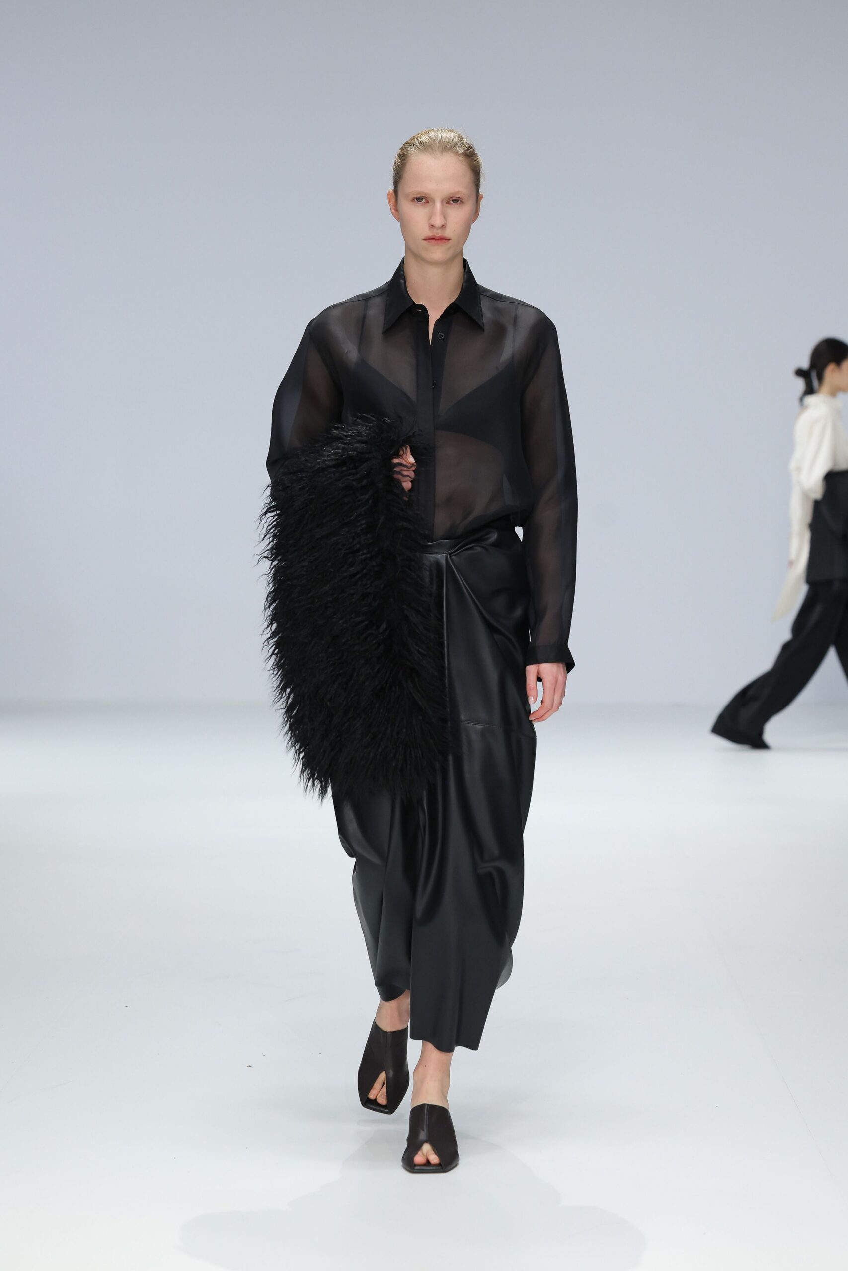 black fur scarf