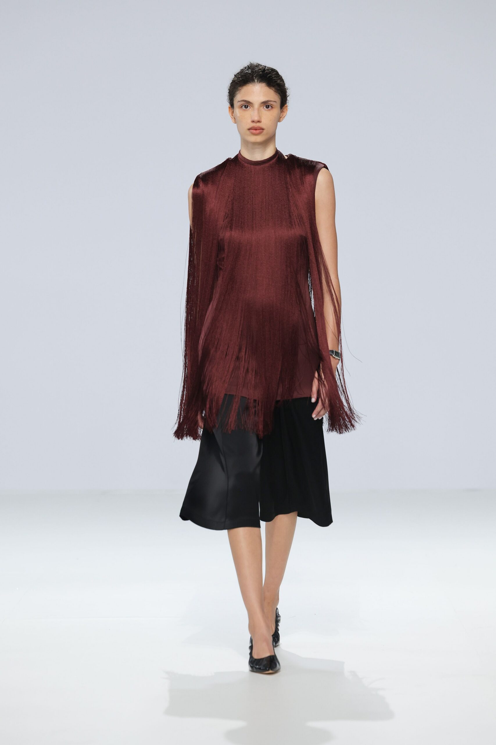 maroon silk sleeveless fitted fringed top