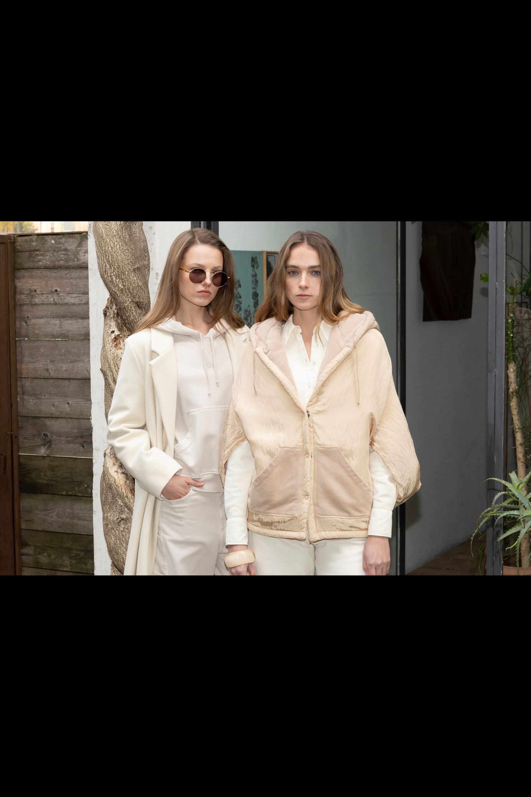 beige cotton long-sleeve collared fitted top