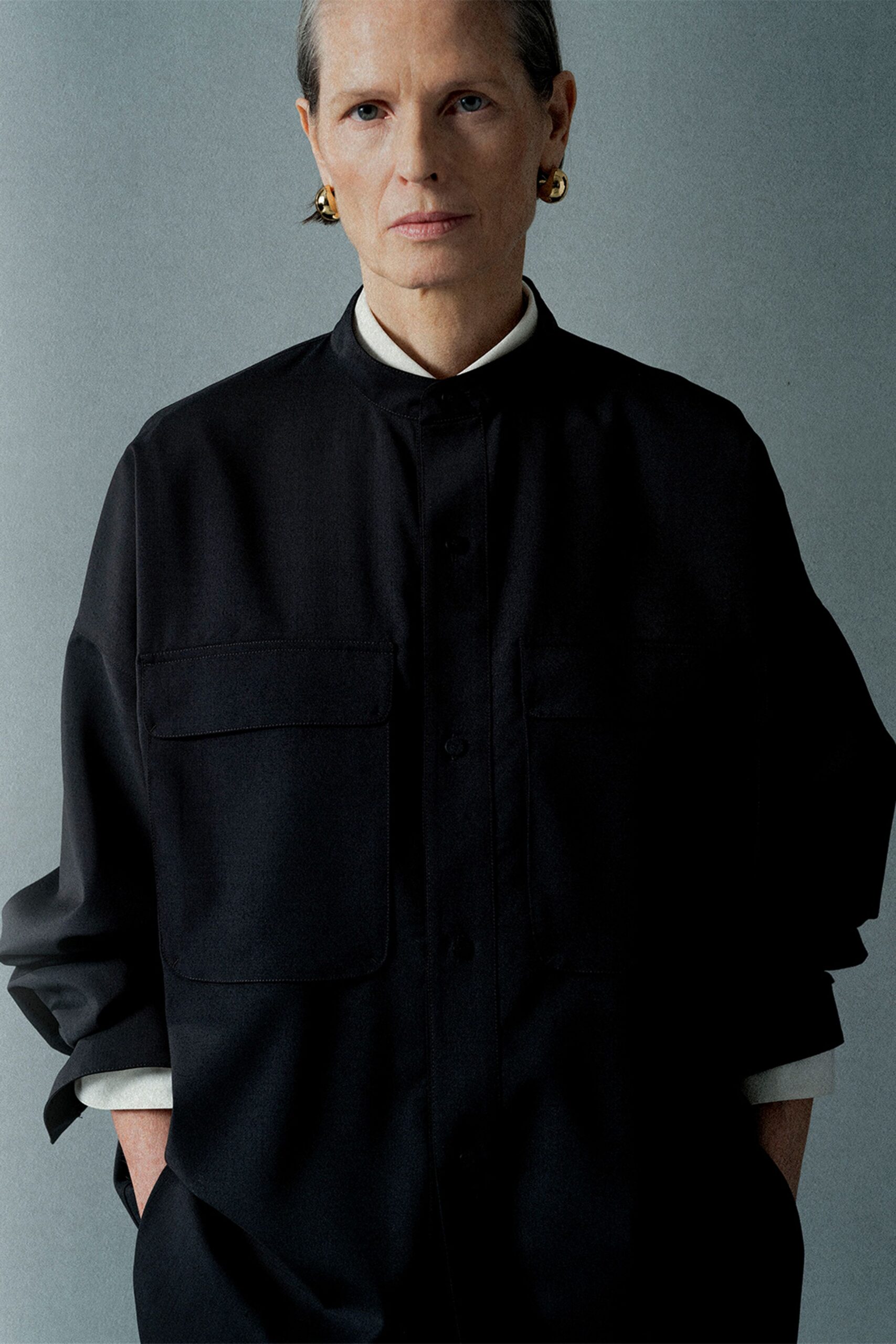 relaxed black cotton shirt