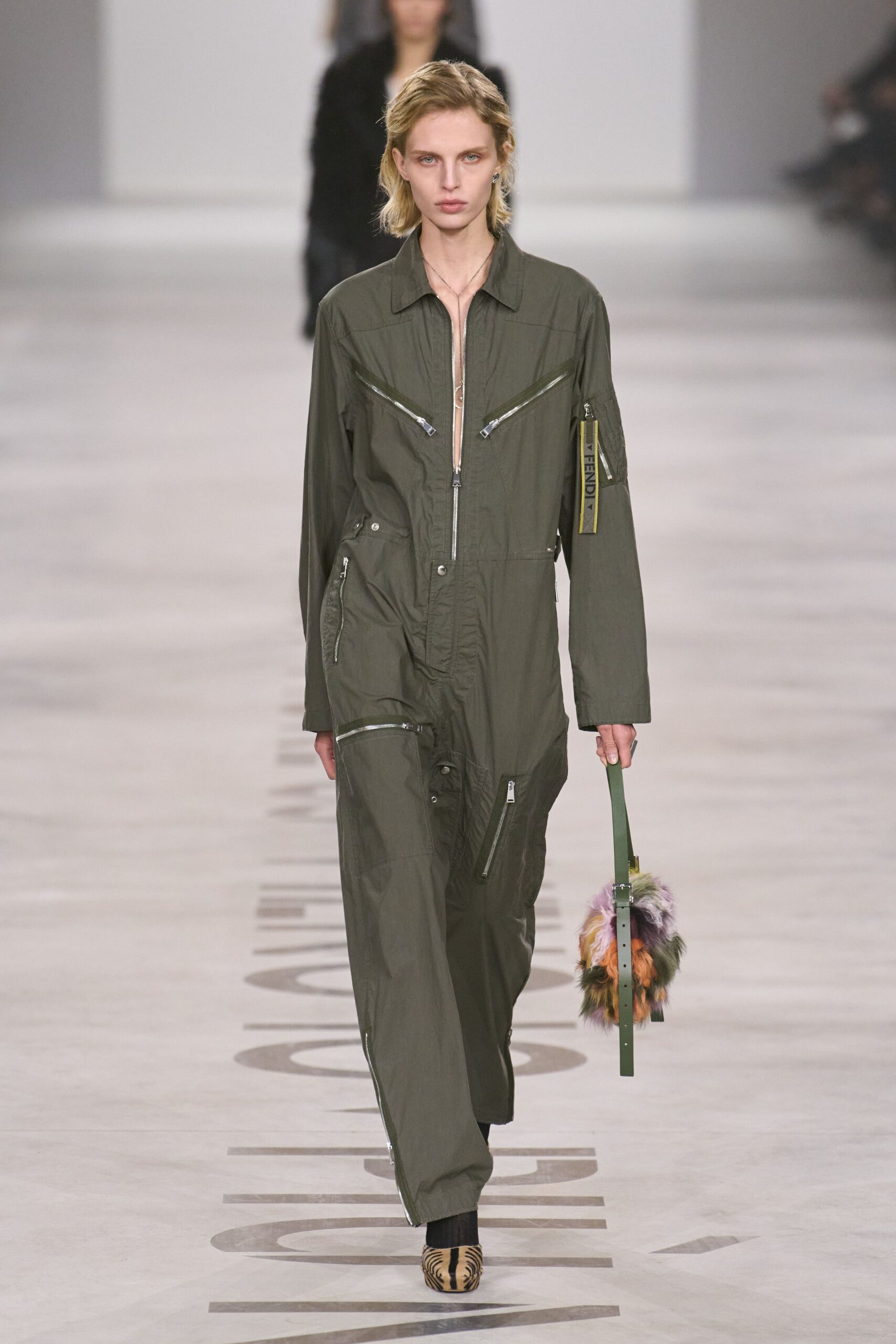 green cotton long-sleeve collared relaxed zippered pockets jumpsuit