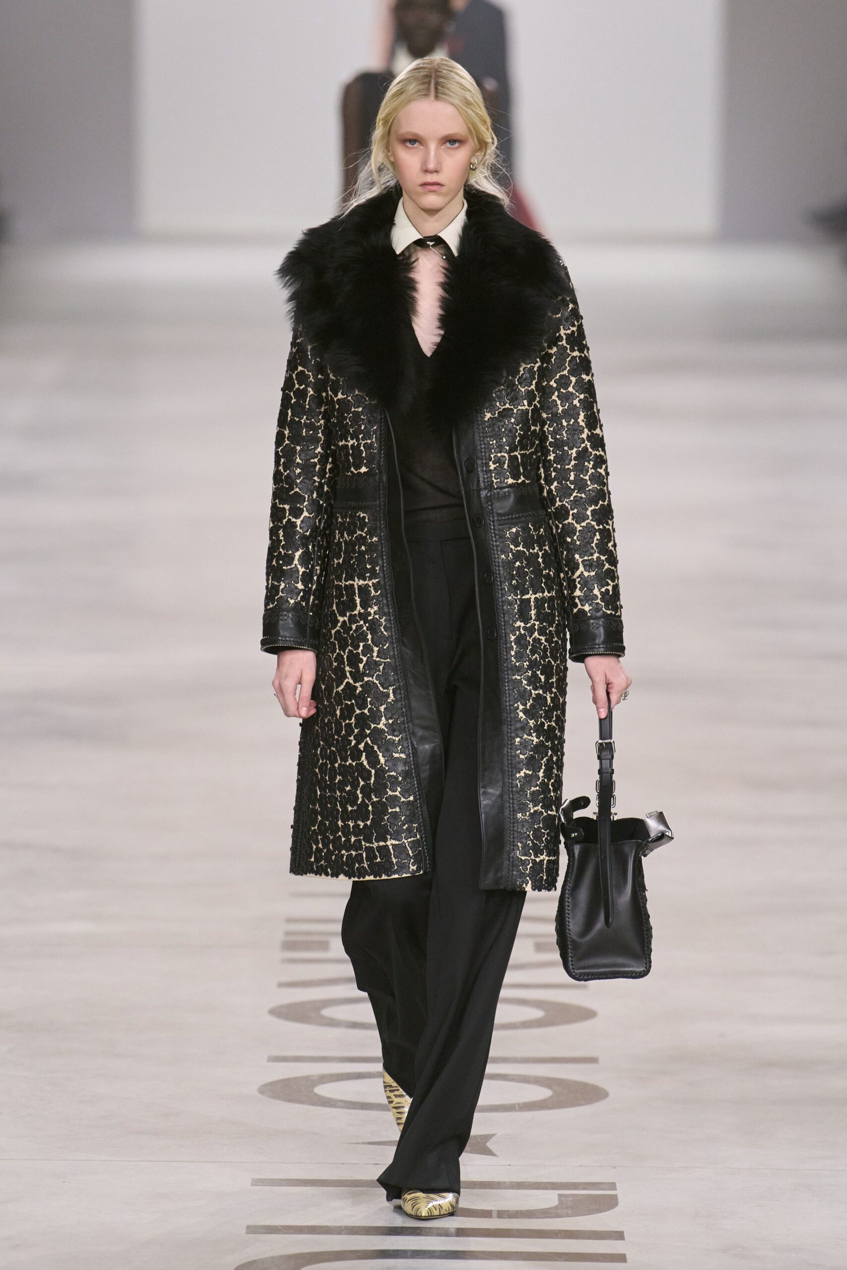 black leather long-sleeve collared fitted embroidered coat