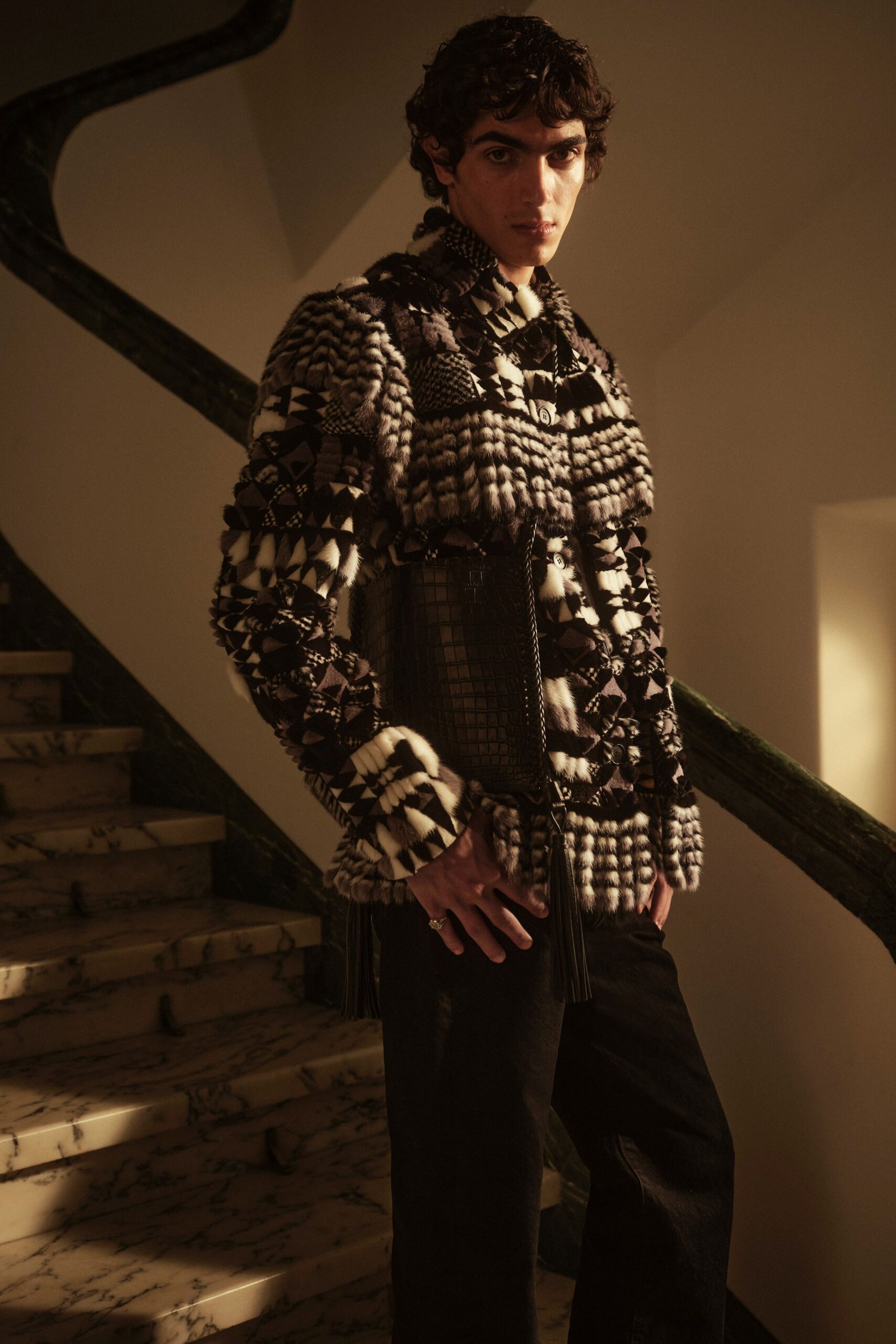 black fur long-sleeve collared fitted embroidered fringed jacket